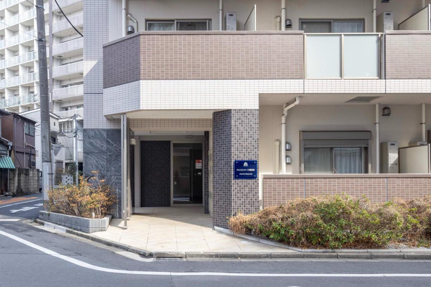 Crest Court Kagurazaka Tokyo