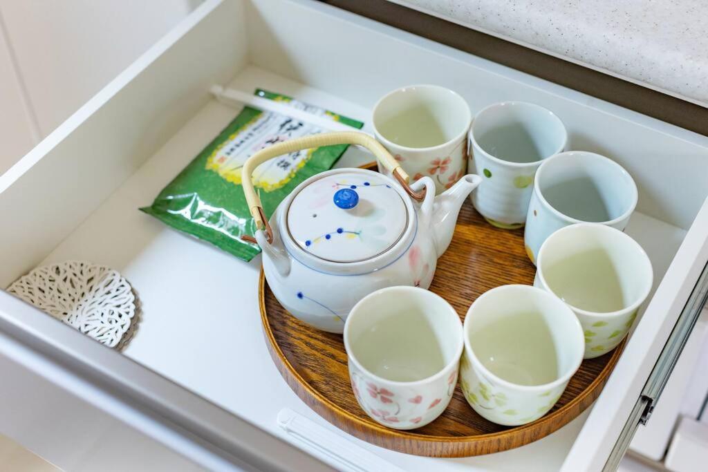 悠悠之家 池袋商业区 7分钟步行到池袋车站 3层独栋别墅 全新 3房2厅厨卫齐全 免费车库 奈飞影院 Villa