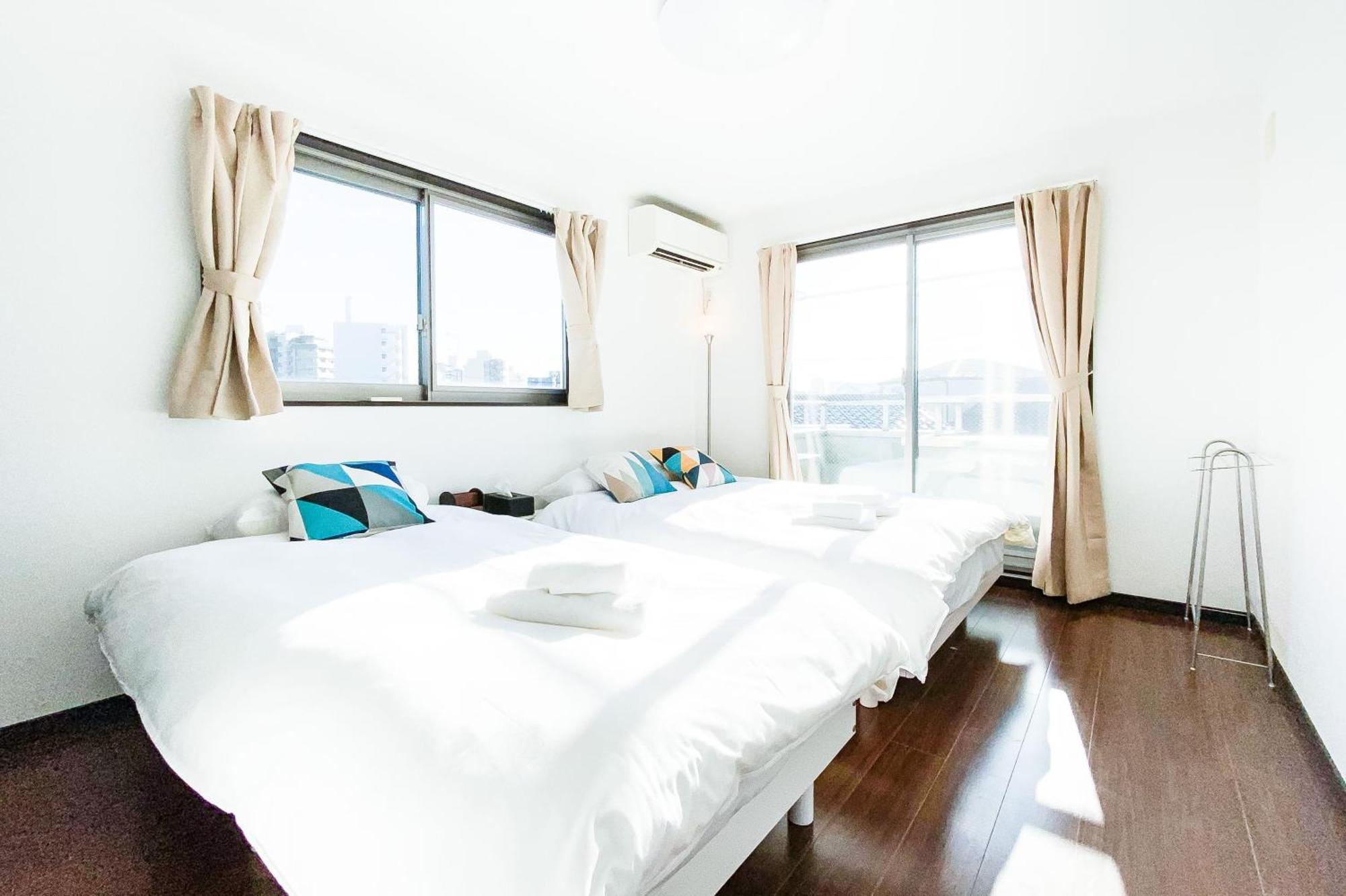 Yahiro 4-chome House 2f,3f Tokyo