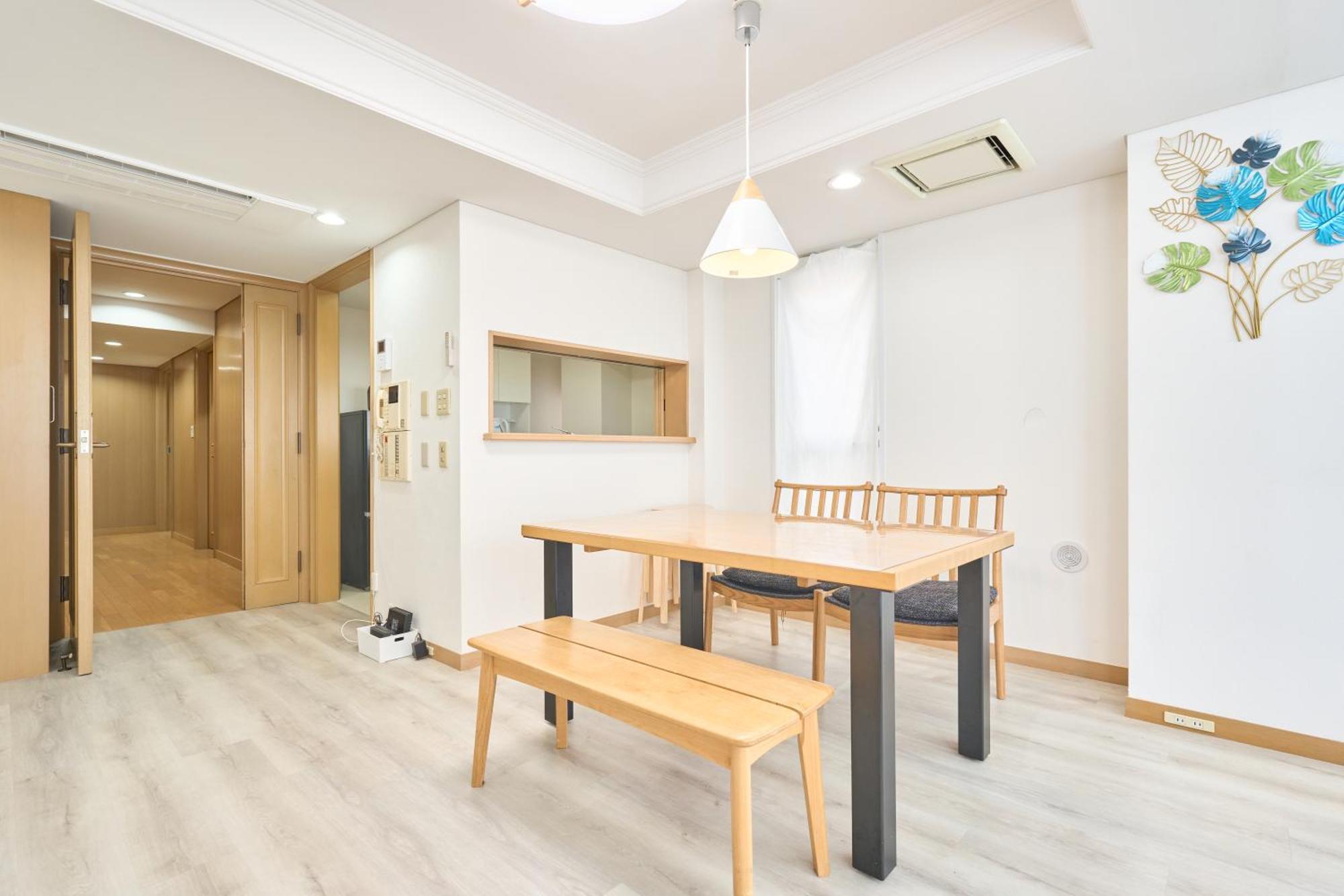 95㎡/駅徒歩7分/エレベータ付き/お洒落2ldk/free Wifi Apartment