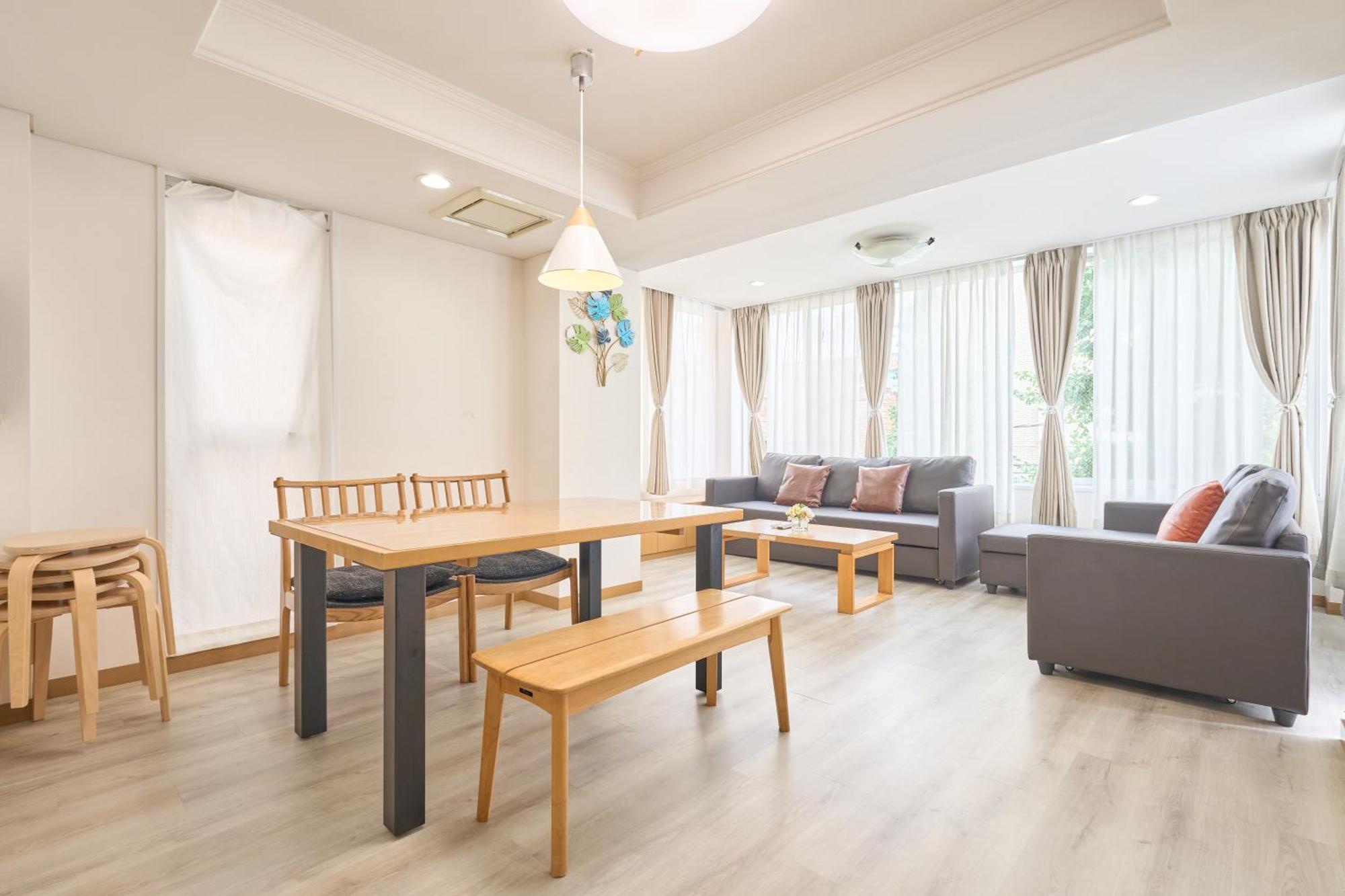 95㎡/駅徒歩7分/エレベータ付き/お洒落2ldk/free Wifi Apartment *