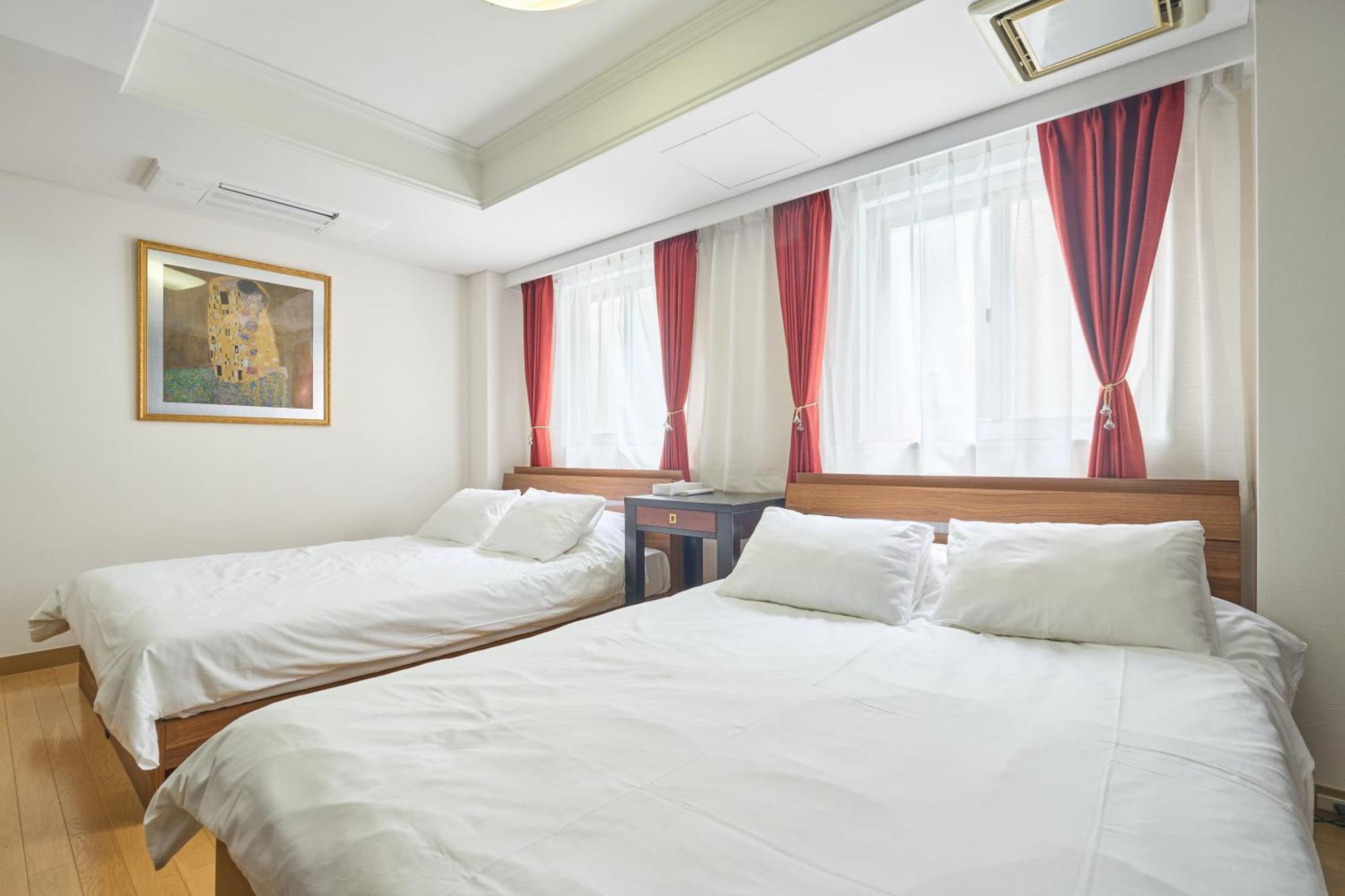95㎡/駅徒歩7分/エレベータ付き/お洒落2ldk/free Wifi *