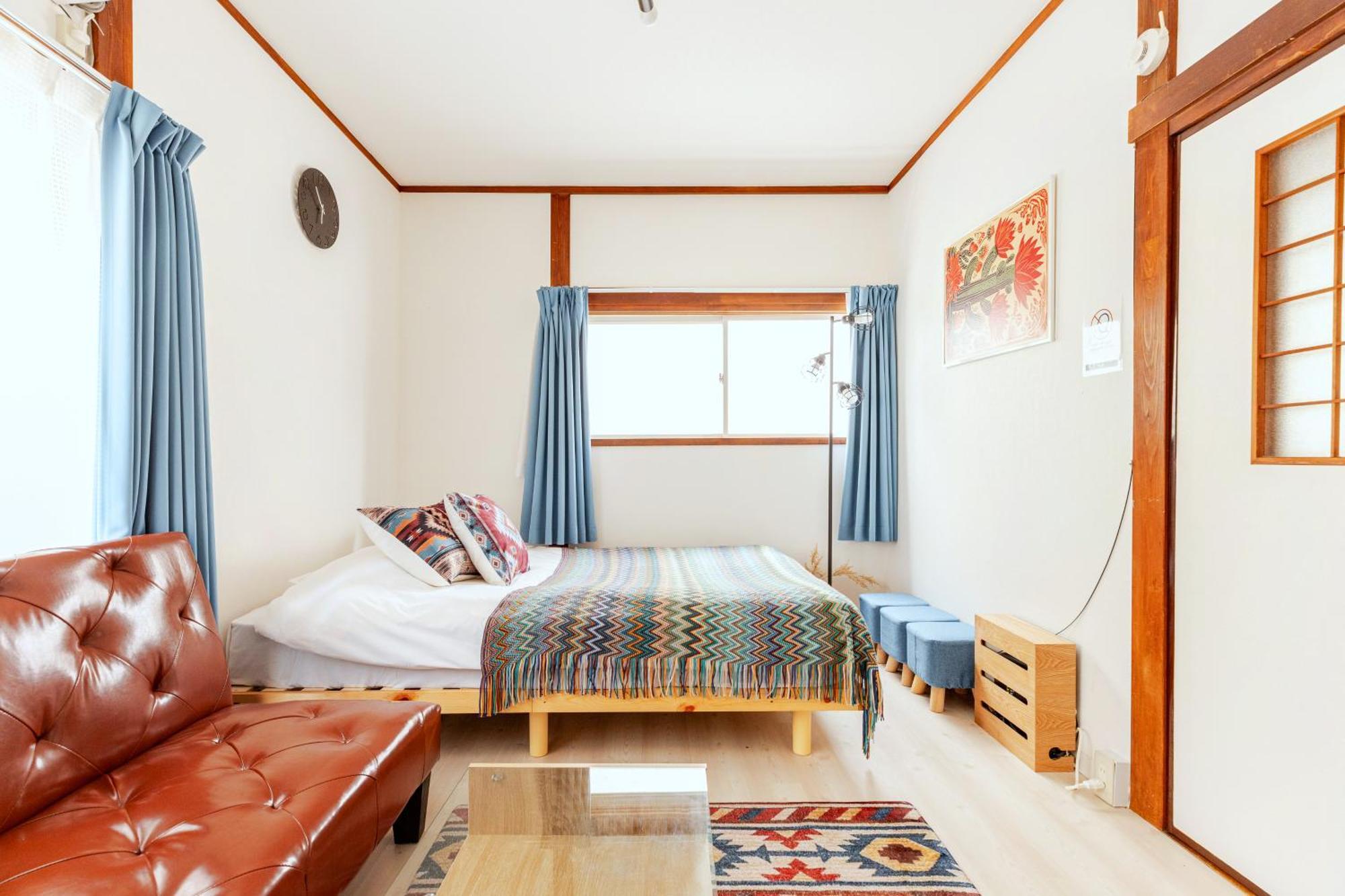 Apartment 本町1丁目b Honcho 1-chome B