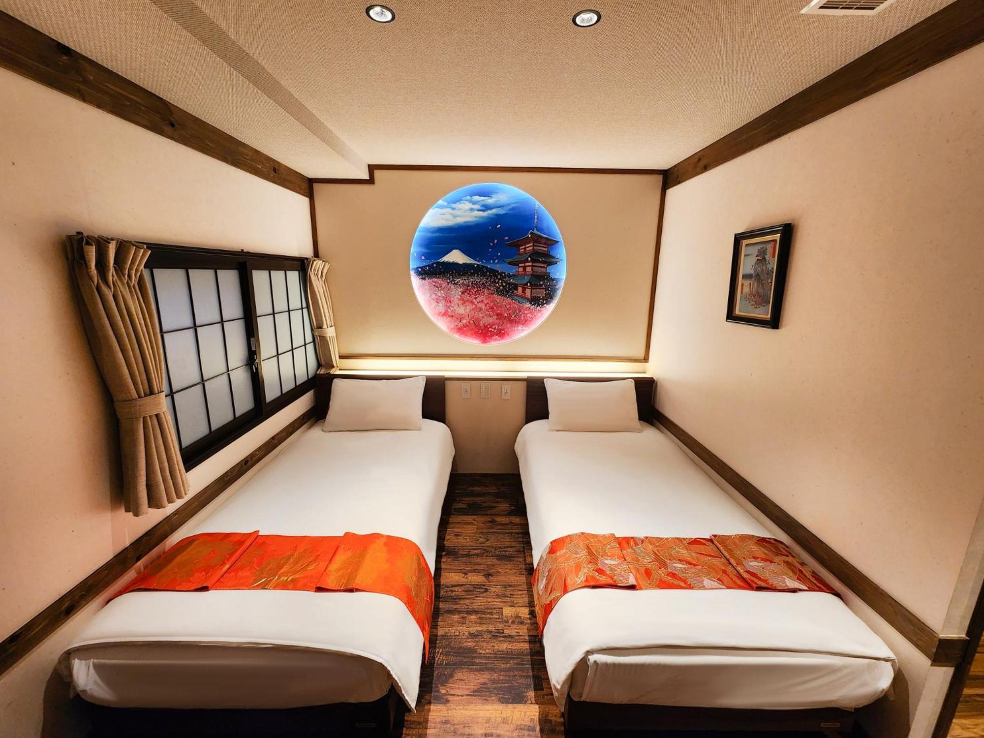 Hotel 都電屋 Todenhotel