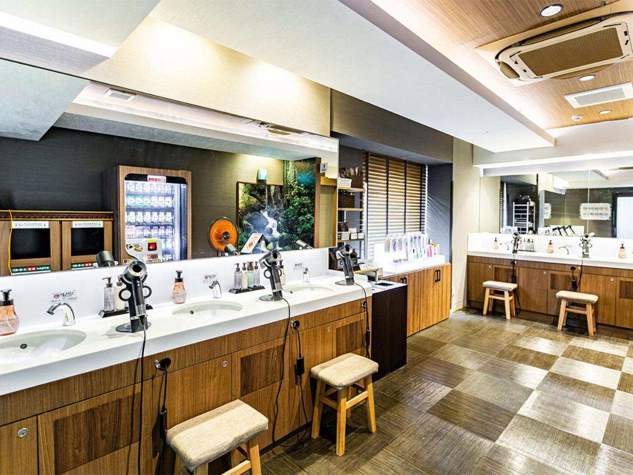 Capsule hotel Anshin Oyado Woman Ginza Shiodome