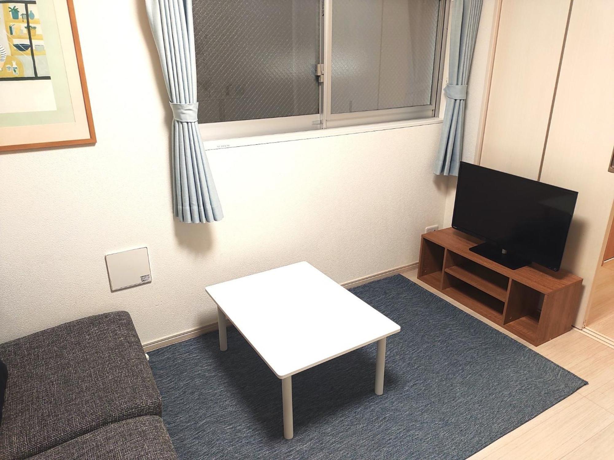 Apartment Emilio Nishi-shinjuku 101,201,202 - Vacation 64281v Tokyo