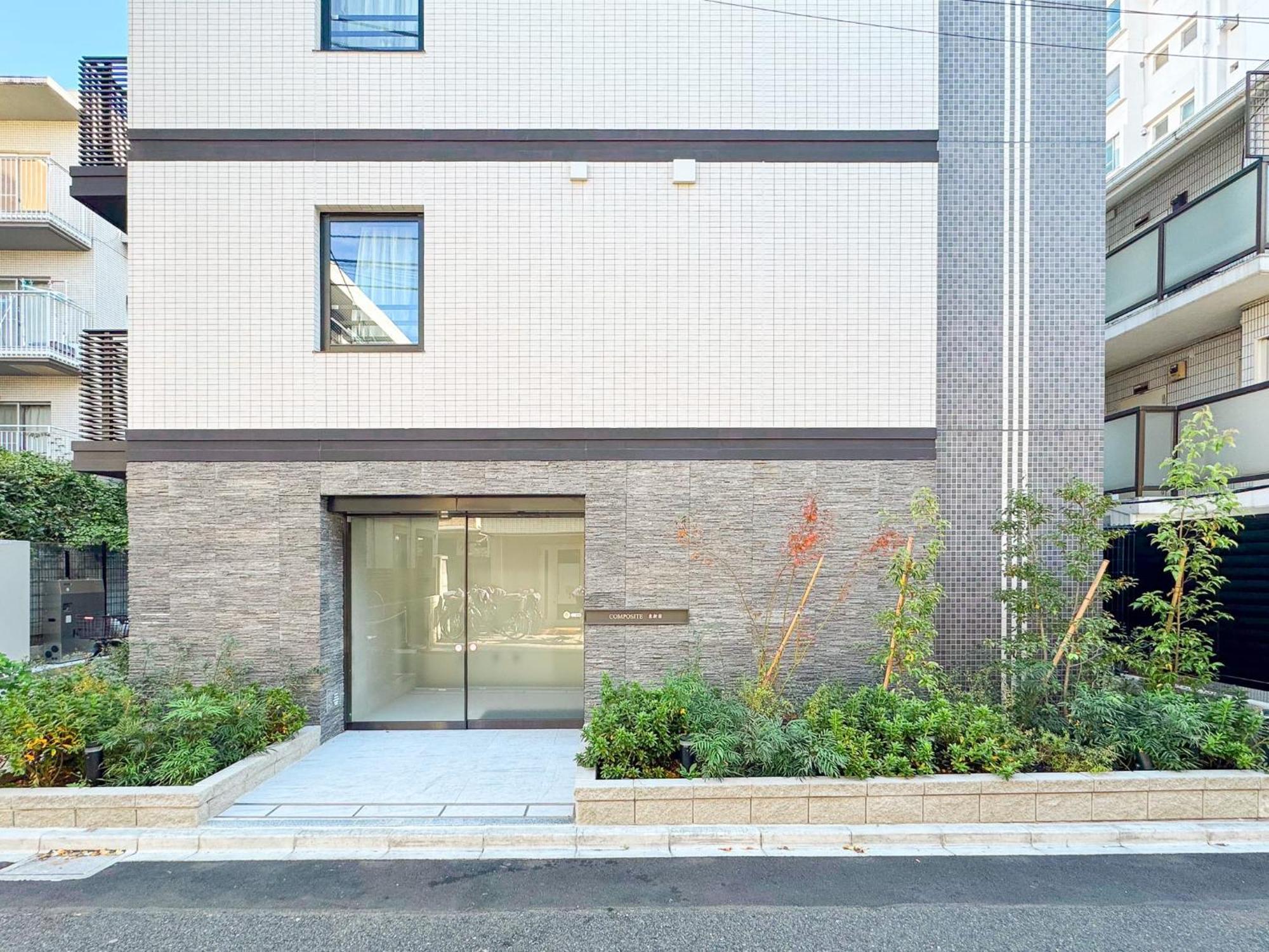 Triphome Higahsi Shinjuku Brand New Apartment *