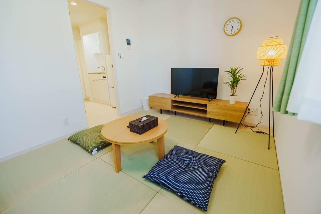 G Newly Renovated Hotel, Direct Access To Ueno, Asakusa, Disneyland, Airport