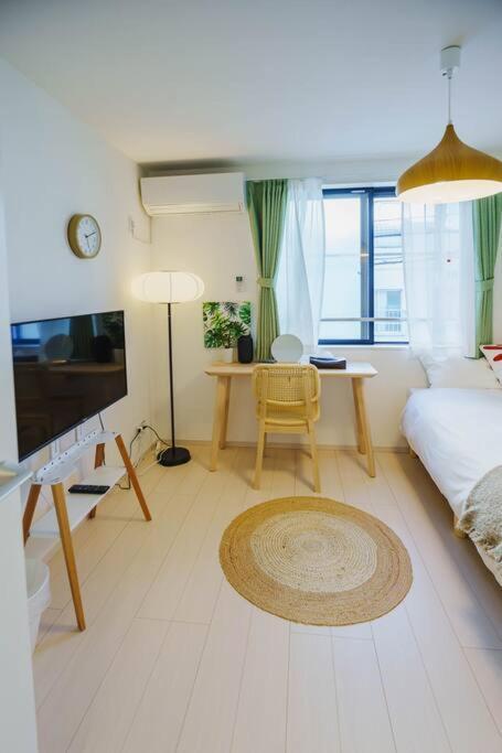Apartment F Newly Renovated Hotel, Direct Access To Ueno, Asakusa, Disneyland, Airport *