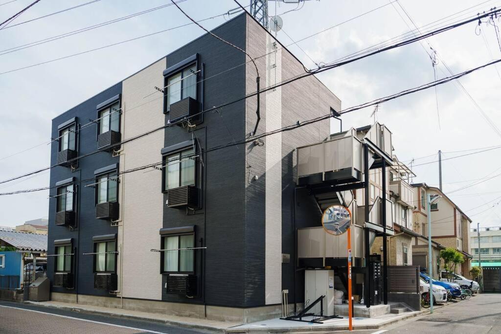 F Newly Renovated Hotel, Direct Access To Ueno, Asakusa, Disneyland, Airport Apartment *