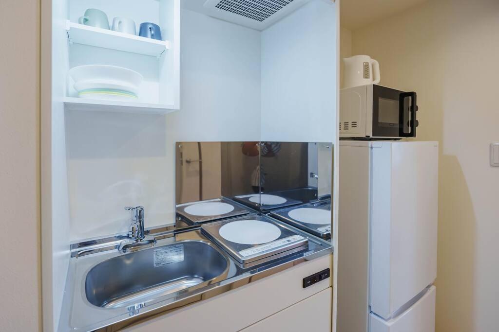 Apartment E Newly Renovated Hotel, Direct Access To Ueno, Asakusa, Disneyland, Airport Tokyo