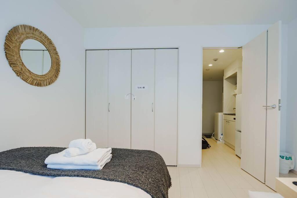 Apartment C Newly Renovated Hotel, Direct Access To Ueno, Asakusa, Disneyland, Airport
