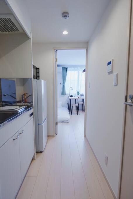 C Newly Renovated Hotel, Direct Access To Ueno, Asakusa, Disneyland, Airport Apartment Tokyo