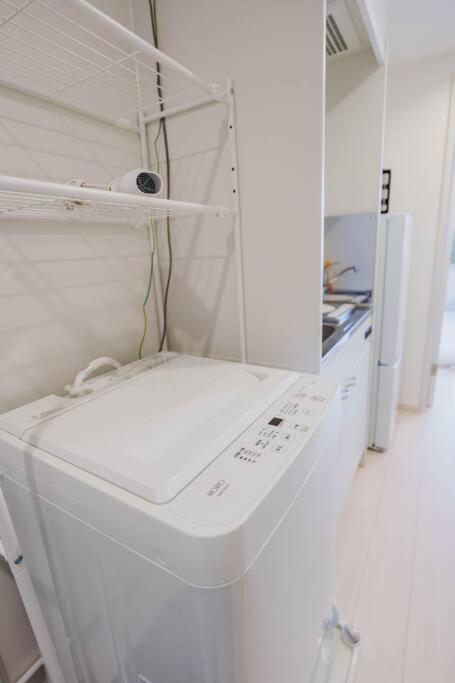 Apartment C Newly Renovated Hotel, Direct Access To Ueno, Asakusa, Disneyland, Airport Tokyo