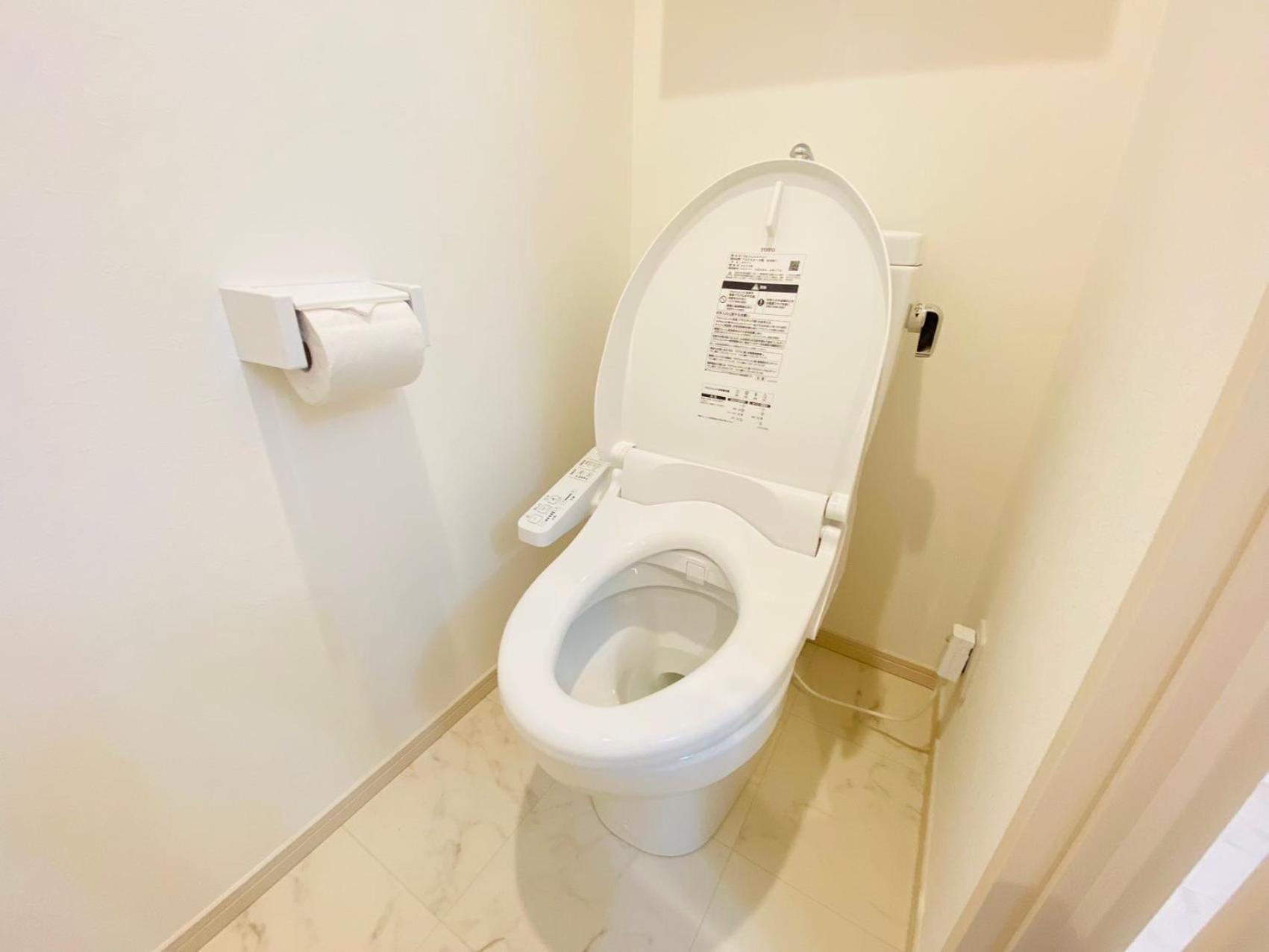 B Newly Renovated Hotel, Direct Access To Ueno, Asakusa, Disneyland, Airport Apartment *