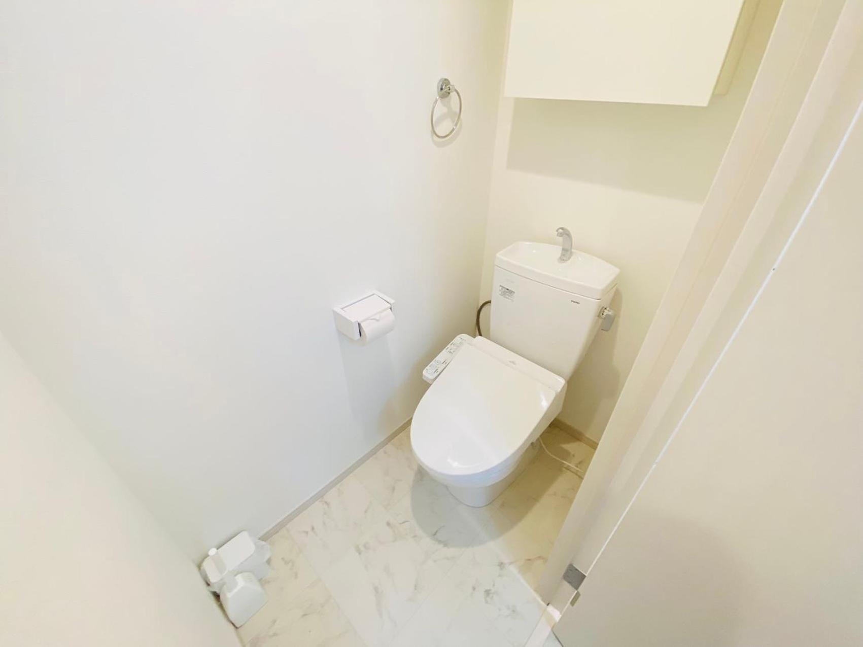 Apartment B Newly Renovated Hotel, Direct Access To Ueno, Asakusa, Disneyland, Airport Tokyo