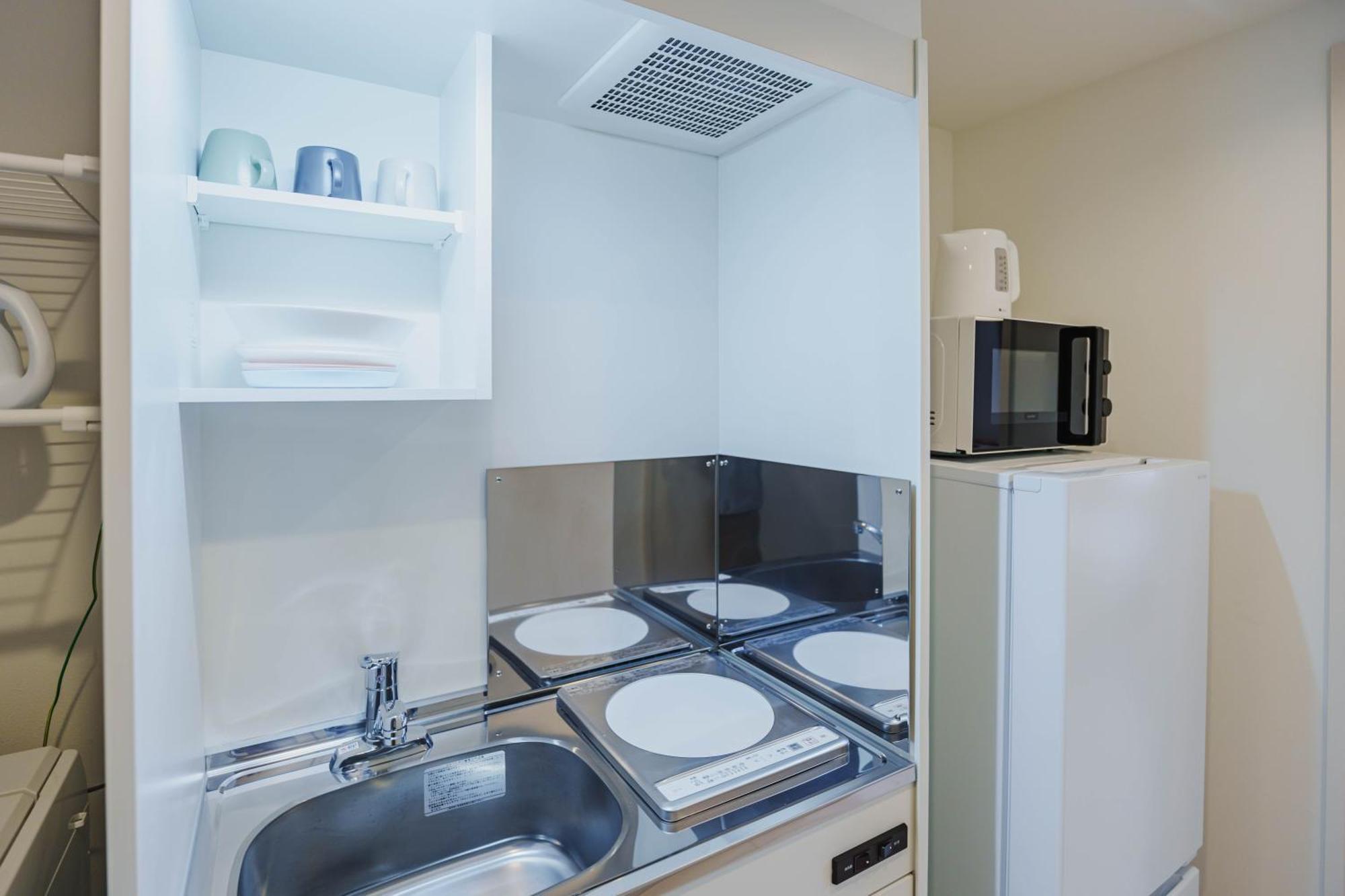 B Newly Renovated Hotel, Direct Access To Ueno, Asakusa, Disneyland, Airport Tokyo