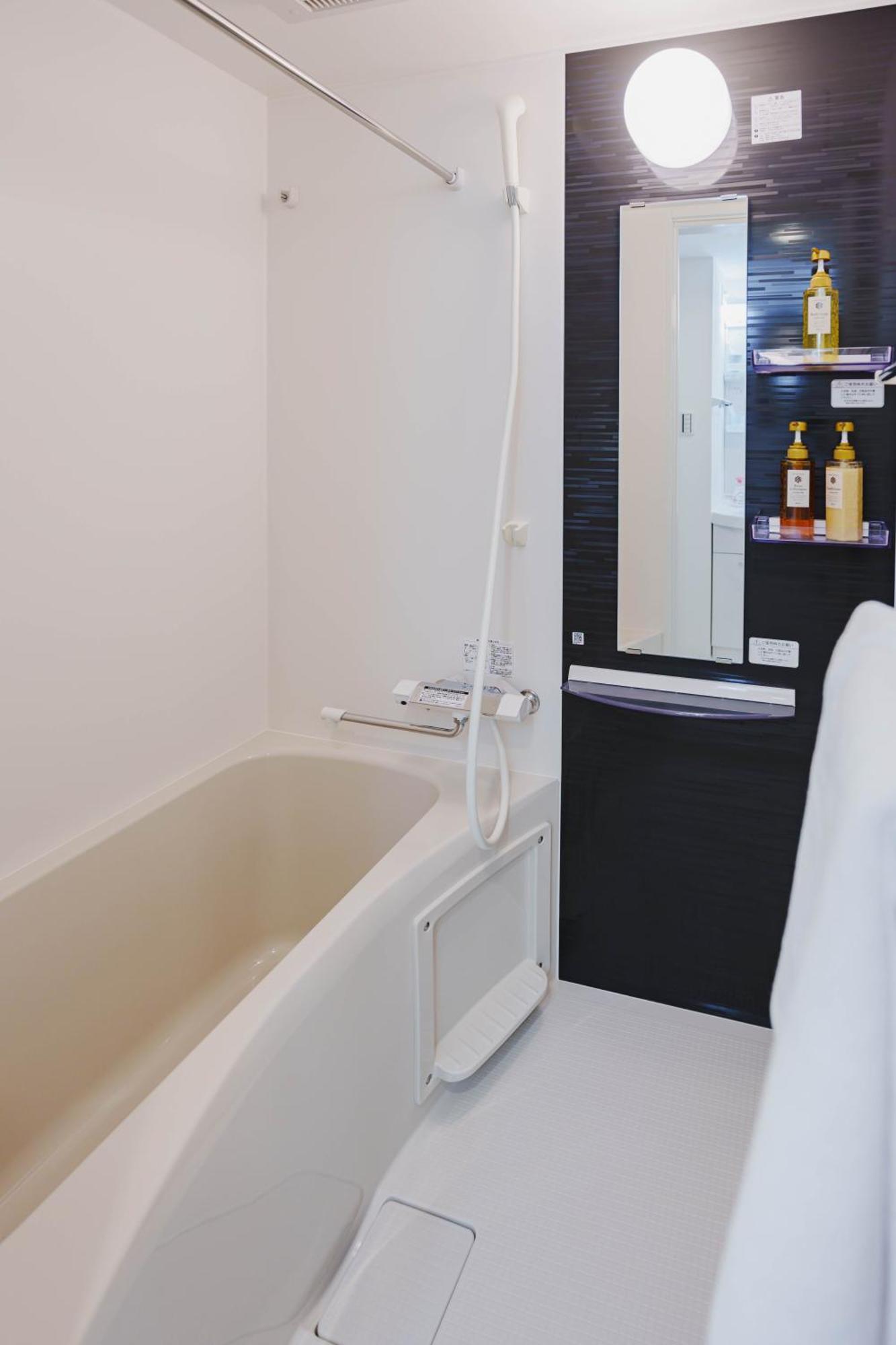 B Newly Renovated Hotel, Direct Access To Ueno, Asakusa, Disneyland, Airport Apartment