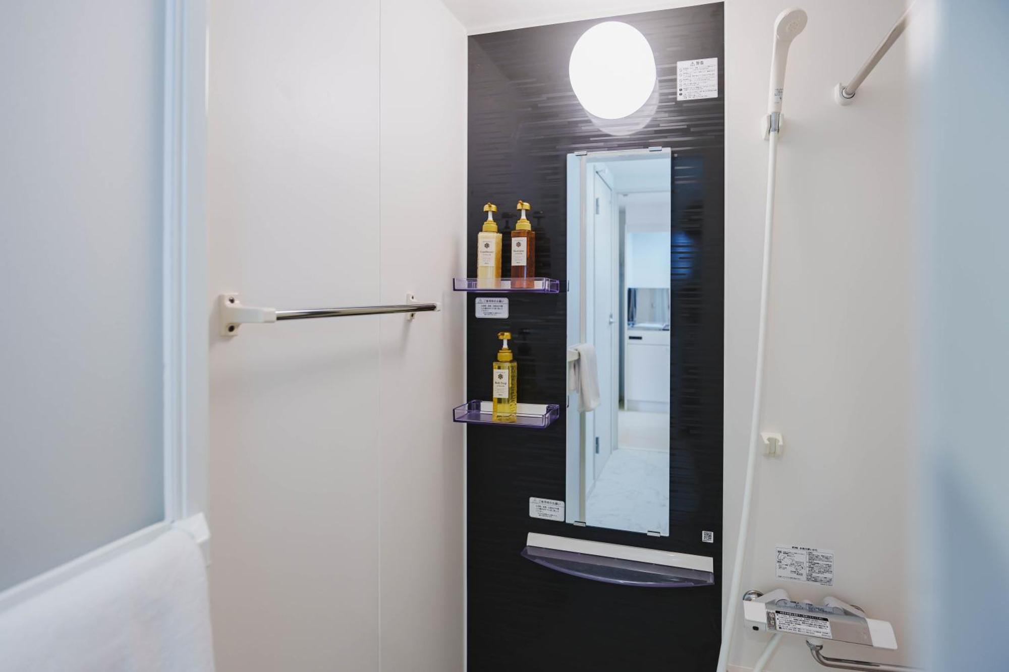 Apartment Aoto101, Newly Renovated Hotel, Direct Access To Ueno, Asakusa, Disneyland, Airport, *