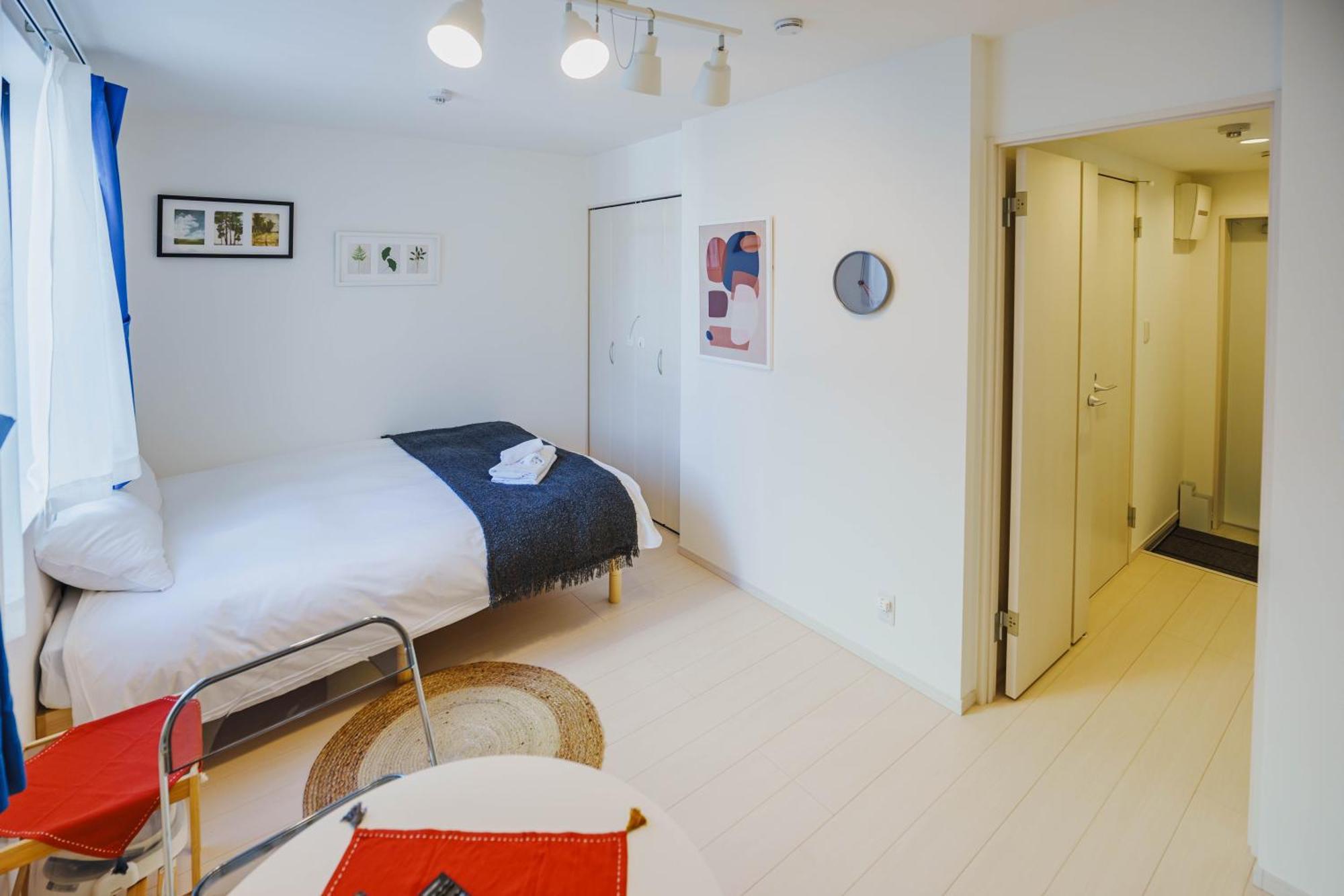 Aoto101, Newly Renovated Hotel, Direct Access To Ueno, Asakusa, Disneyland, Airport, Apartment