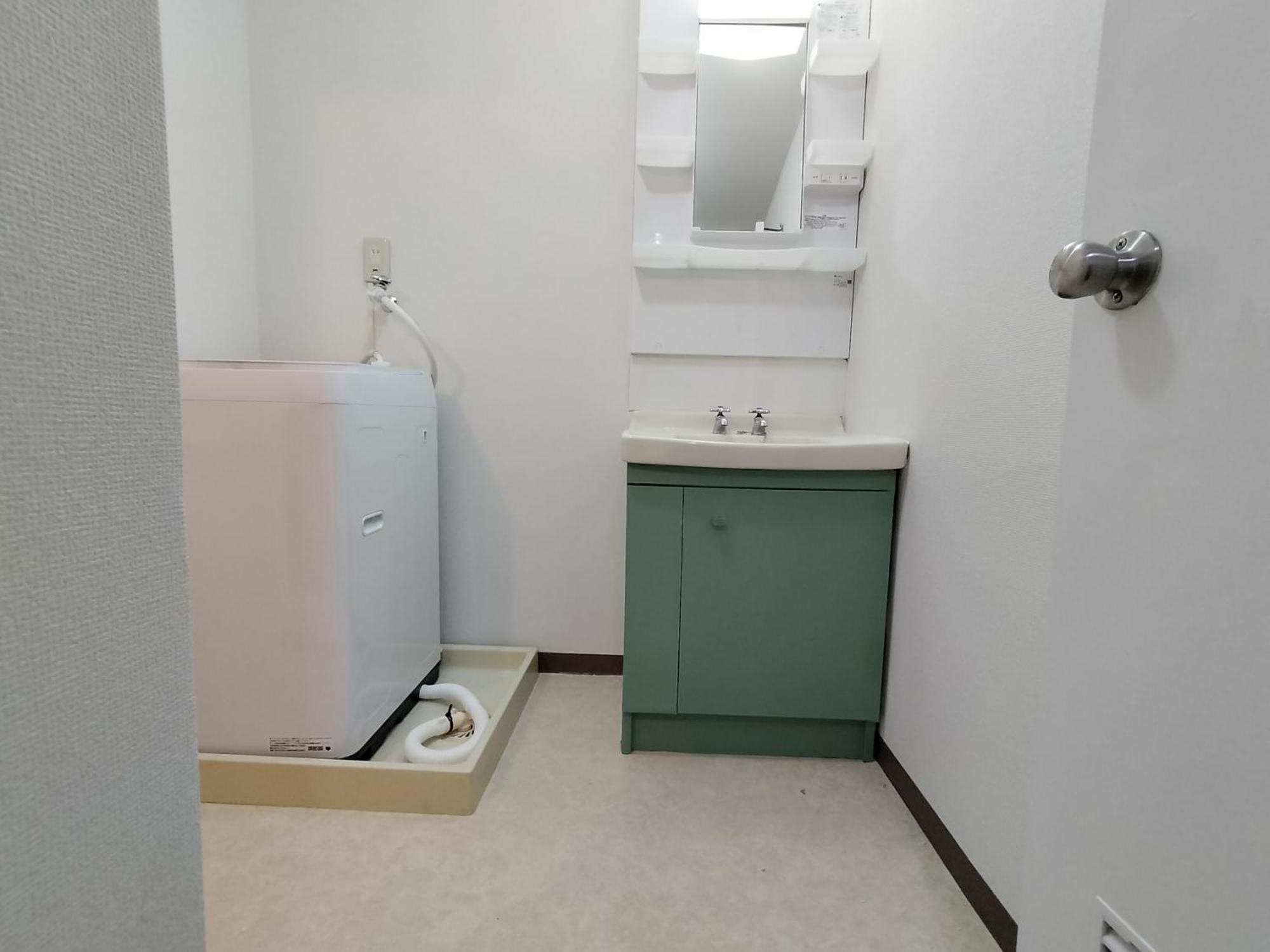 Apartment B23新宿最中心 大久保站7分-shinjuku Center 7 Mins To Station, Max 5 直达新宿 涉谷 表参道 池袋 上野 代代木 银座 原宿 Tokyo