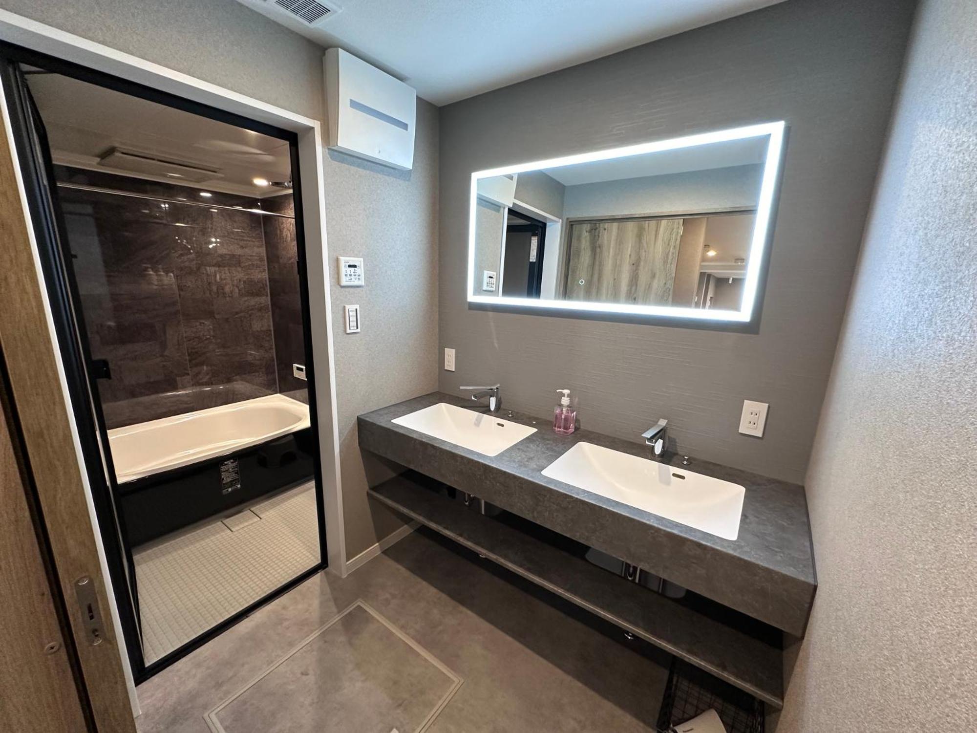 Coto Premium Shibuya B Apartment *