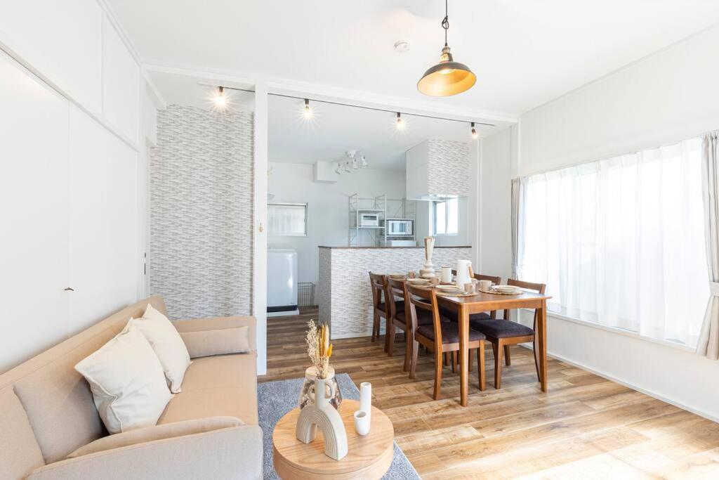 Nishisugamo Full Renovated House Next To A Cherry Blossom Park Apartment