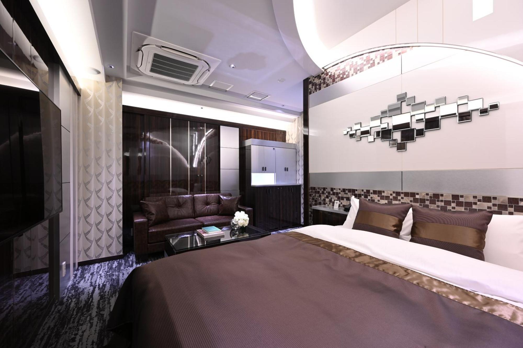 Varkin Annex 3*