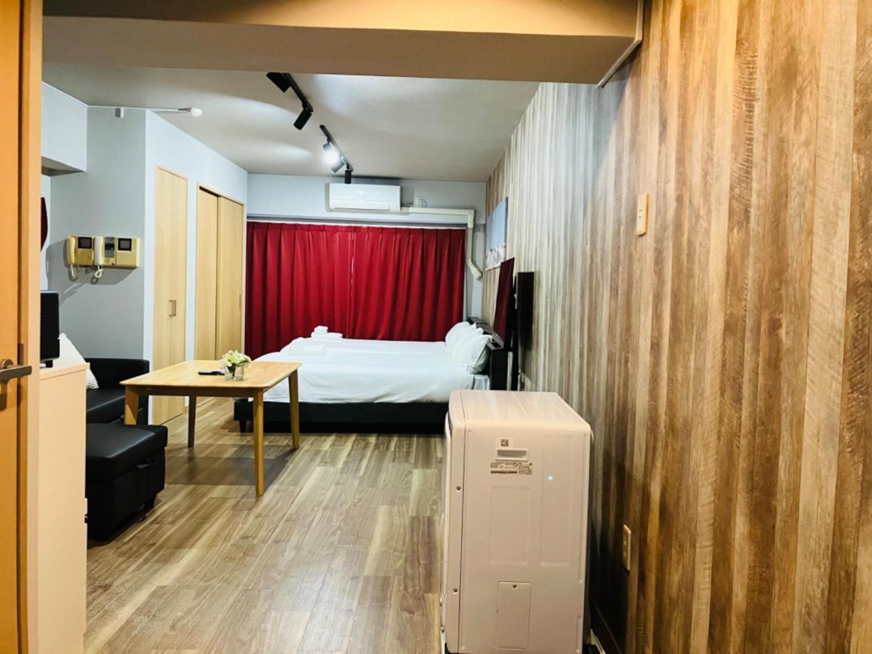 B-shinjuku Hana Luxury House *