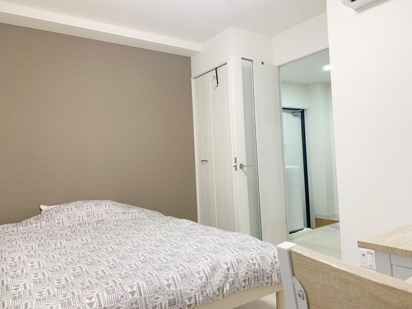 Ookubo Apartment: Modern Convenience Near Shinjuku Tokyo