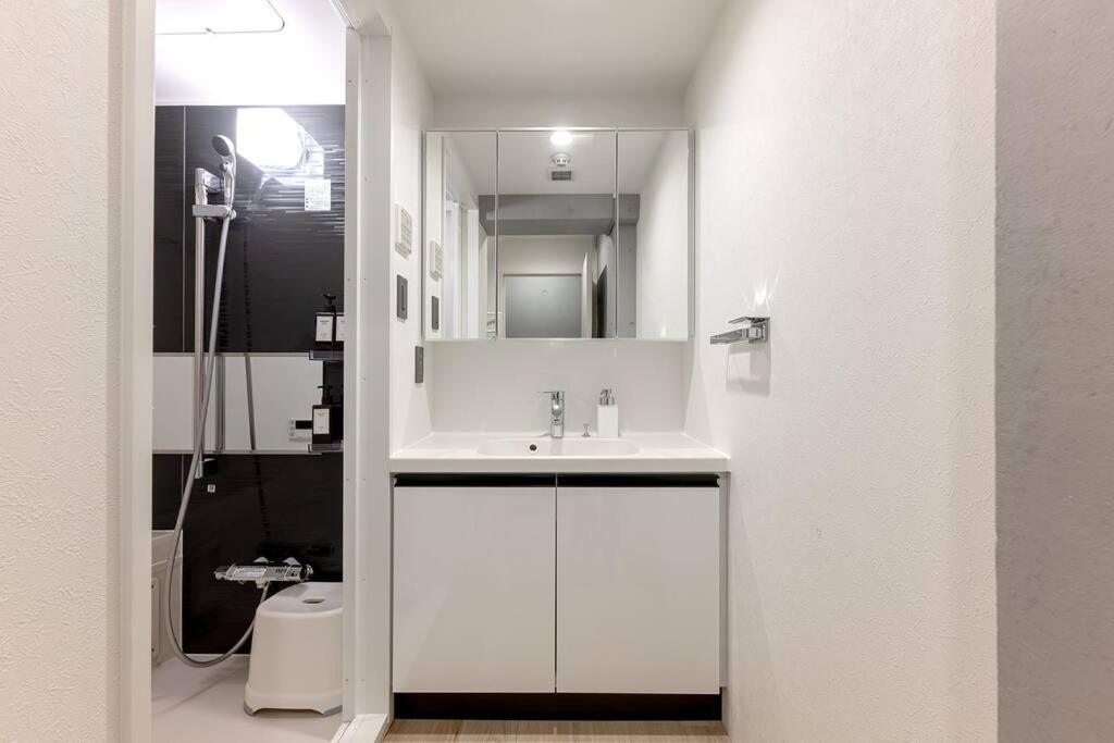 24年9月オープン 白山駅5分 収容12人 丸貸し切り 101室 Apartment