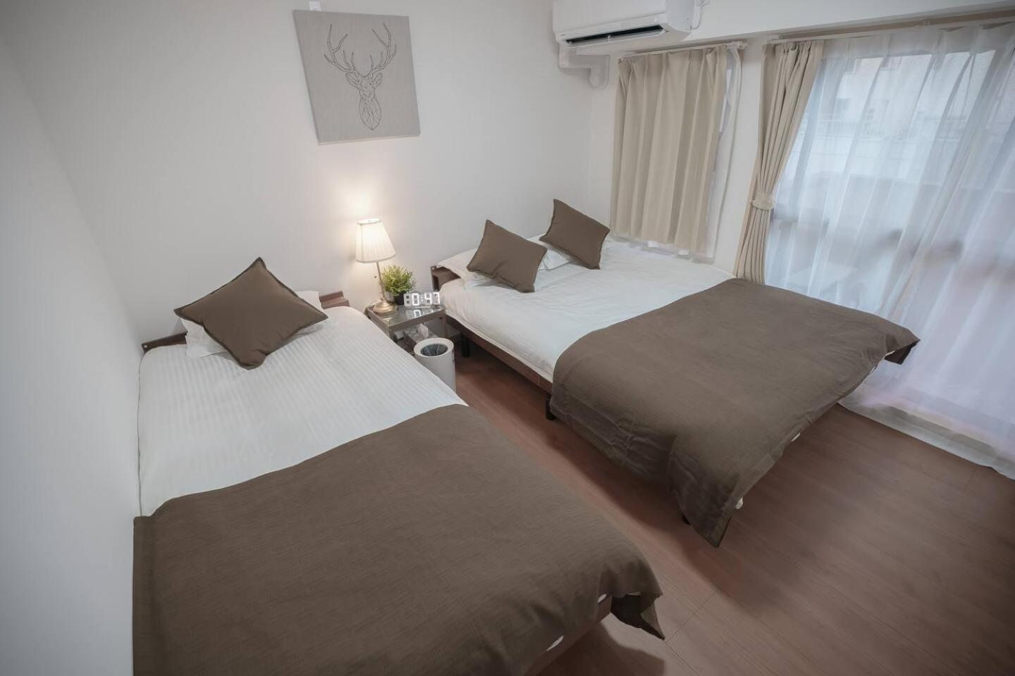 涩谷中心街 车站步行4分钟 最多住7人 免费随身便携wifi 宽敞阳台 Apartment *