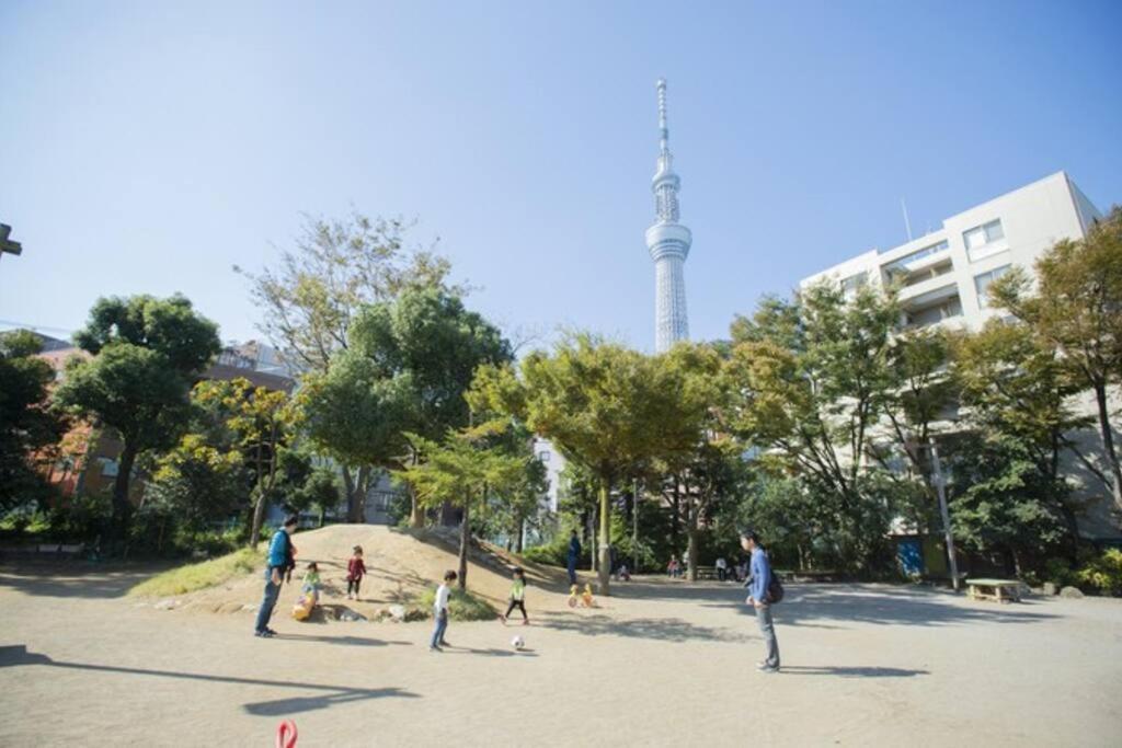 Apartment Rakuna 河 Oshiage
