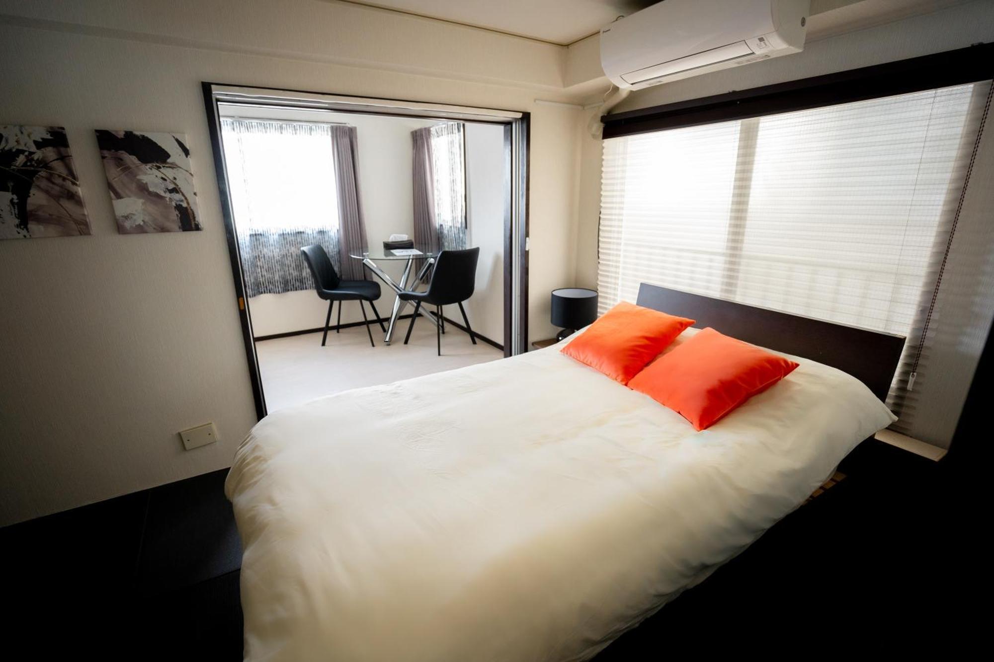 Apartment Premier Shinjuku Akebonobashi Front