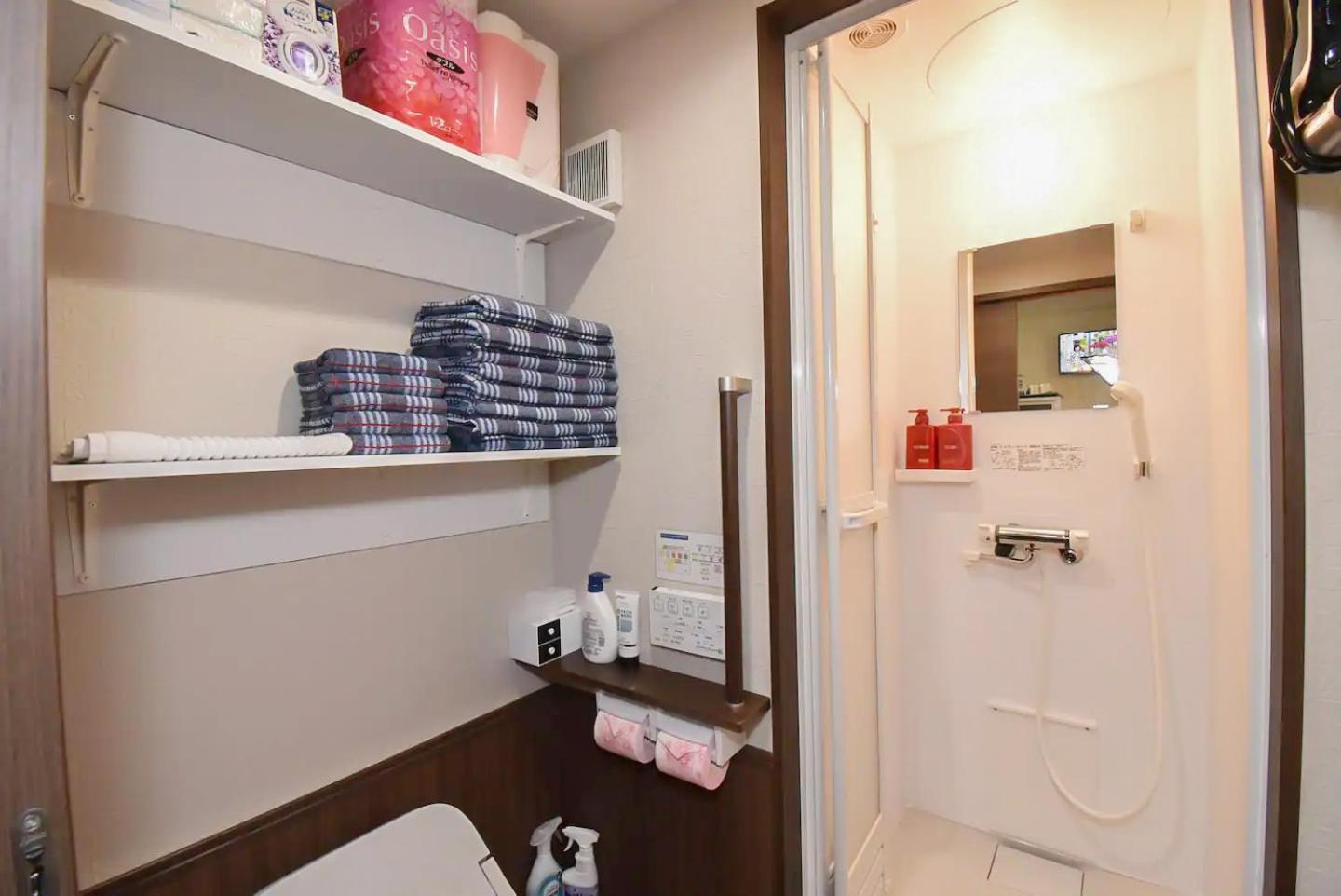 Shinjuku Warm I Hotel 2*