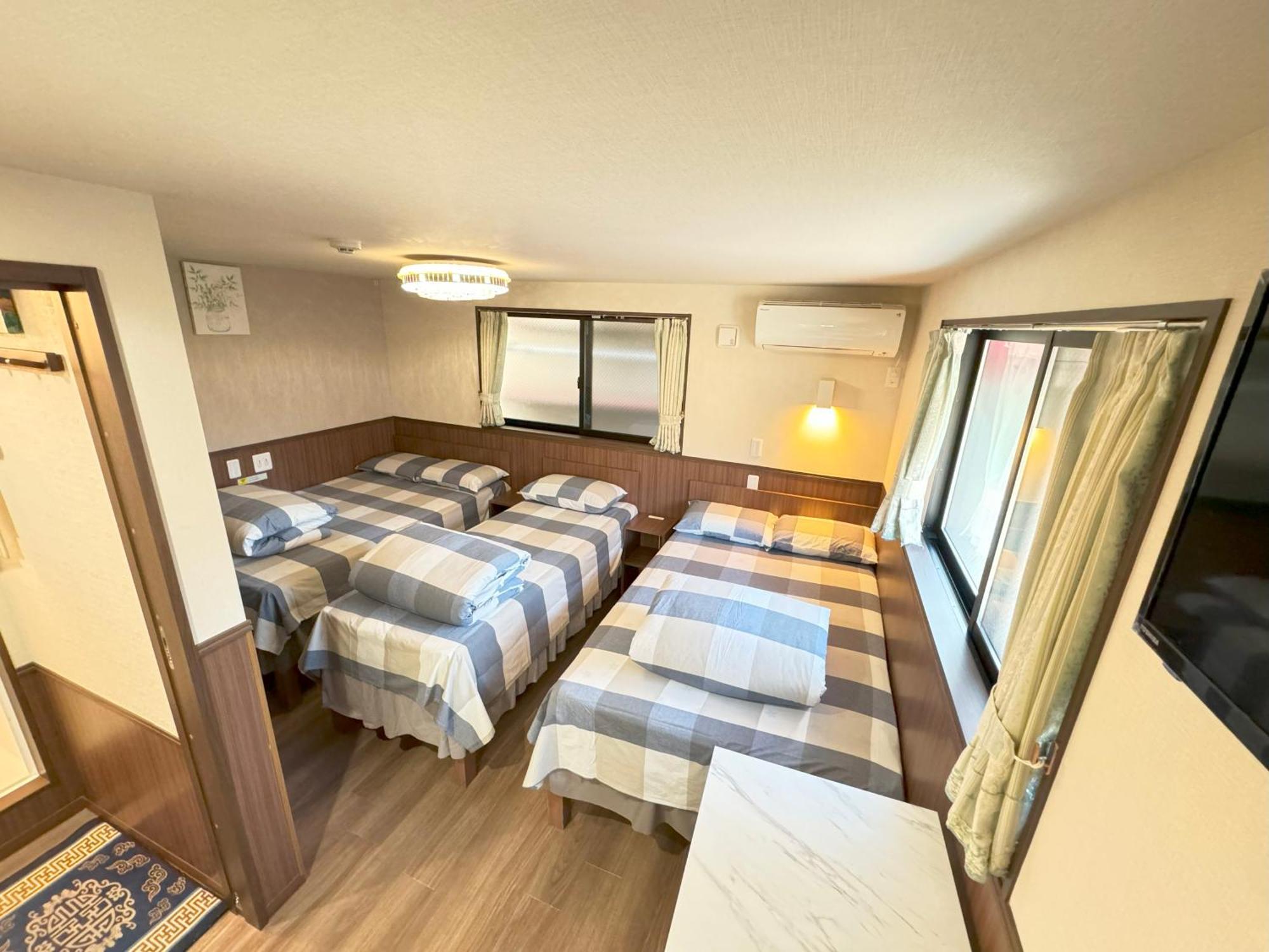 Shinjuku Warm I Hotel 2*
