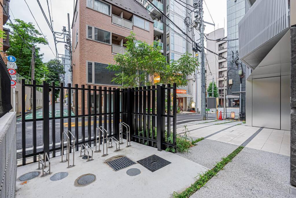 Rare Find 1201 In Nishiazabu Roppongi * Tokyo