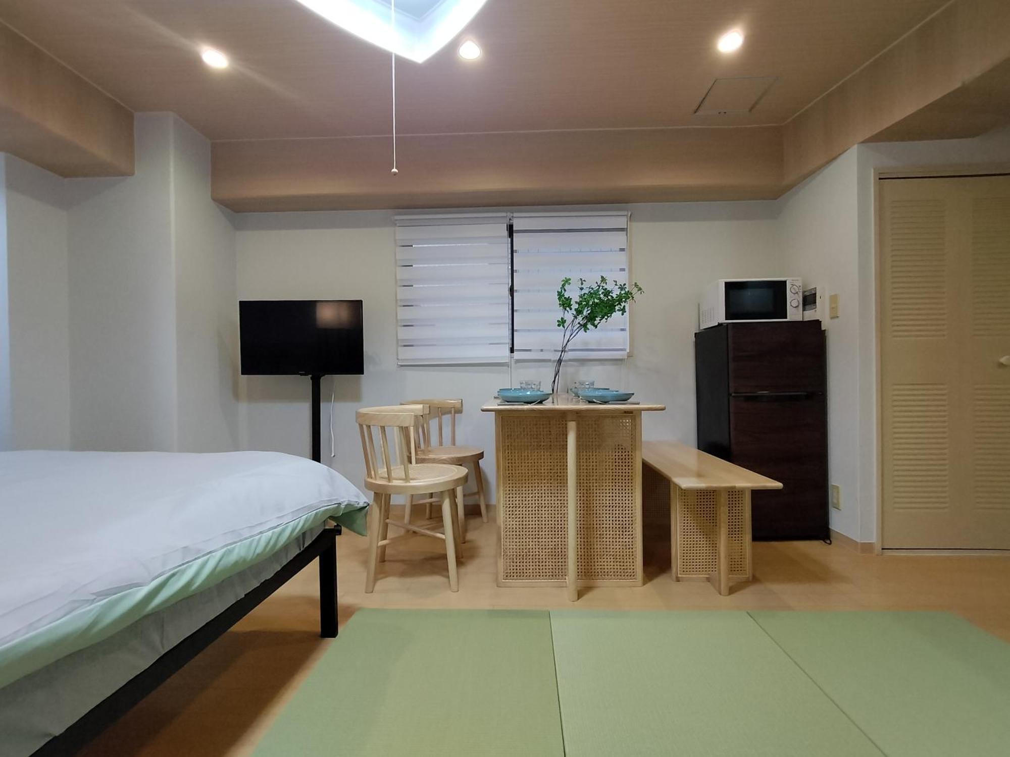 S30人气西新宿地域 交通便利 近新宿中央公园 步行8分钟到西新宿五丁目站 和洋风style 最大7人 Apartment Tokyo