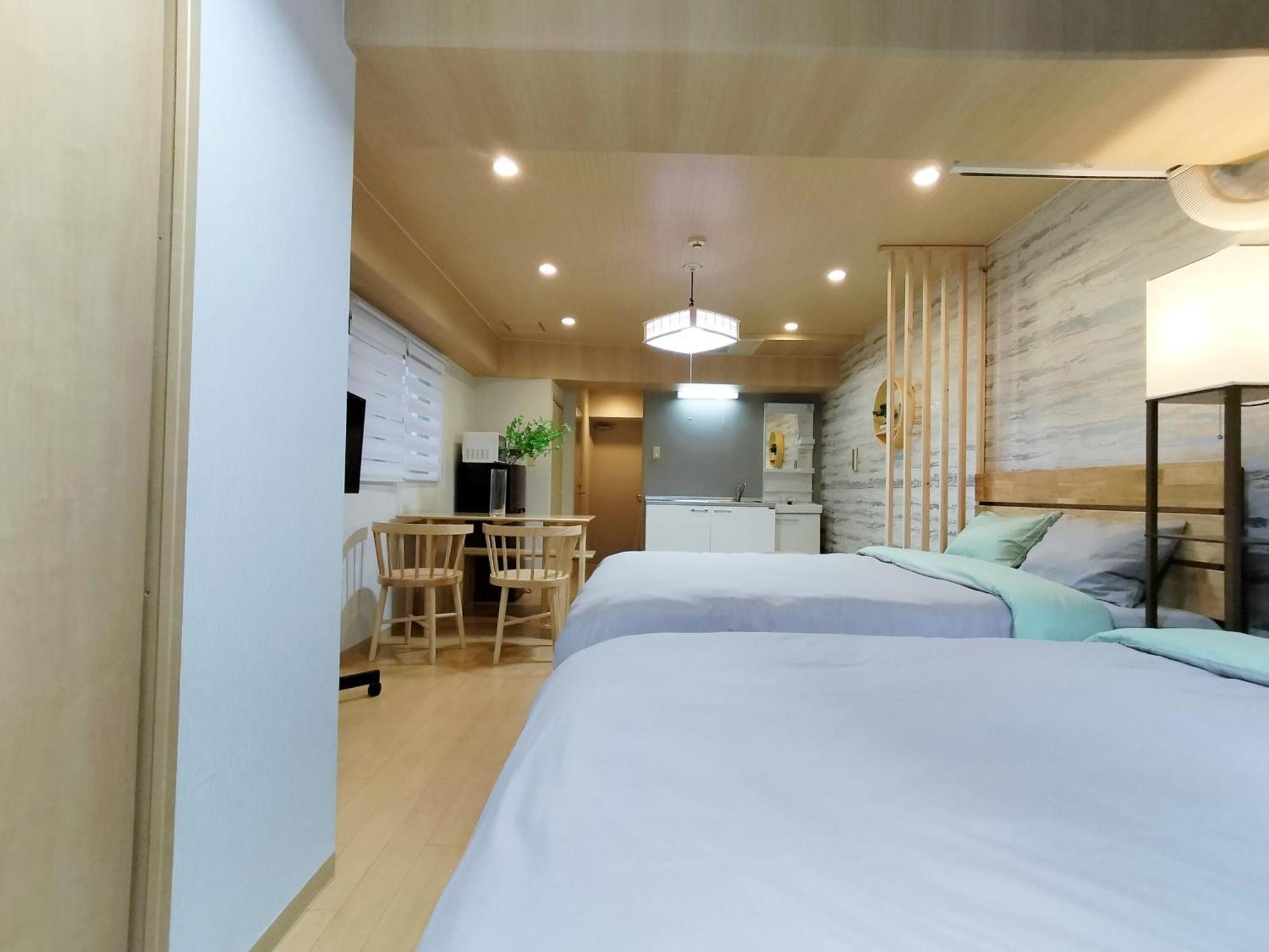 Apartment S30人气西新宿地域 交通便利 近新宿中央公园 步行8分钟到西新宿五丁目站 和洋风style 最大7人 Tokyo