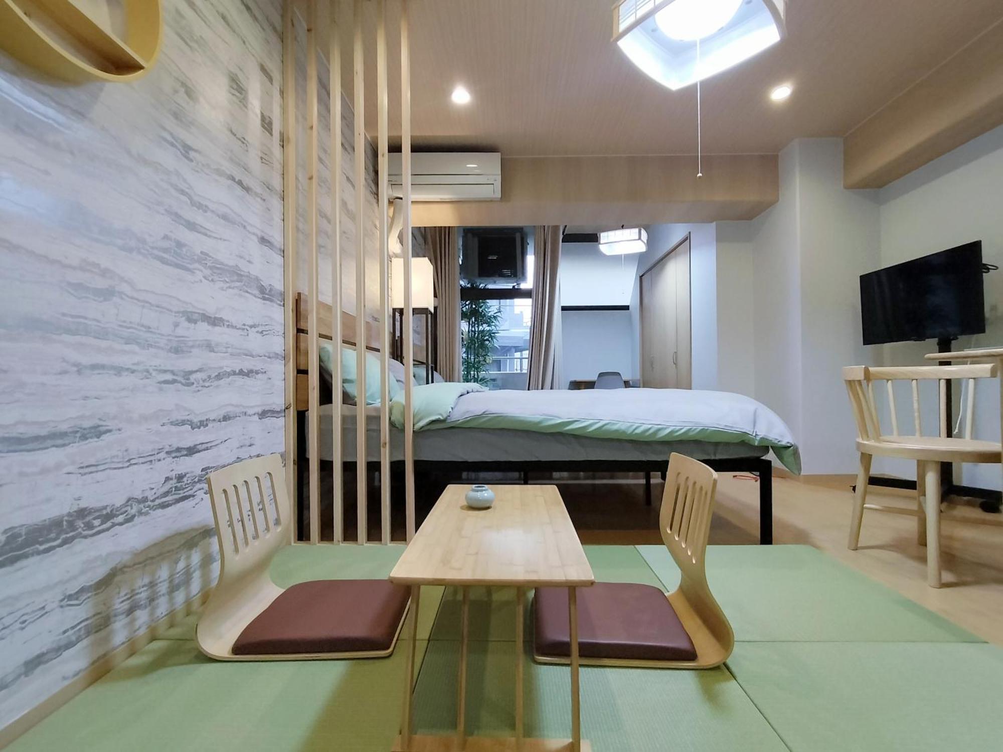 Apartment S30人气西新宿地域 交通便利 近新宿中央公园 步行8分钟到西新宿五丁目站 和洋风style 最大7人 *