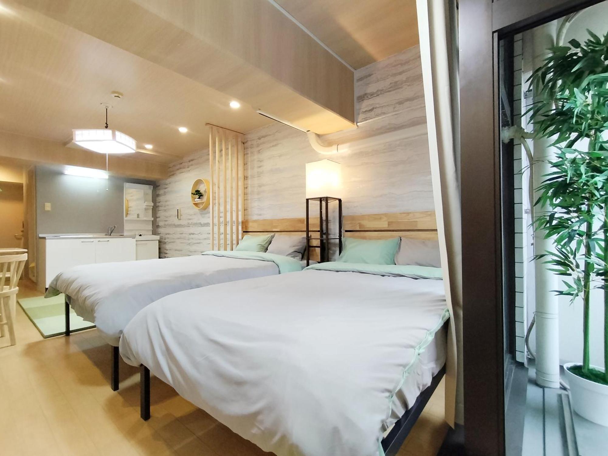 Apartment S30人气西新宿地域 交通便利 近新宿中央公园 步行8分钟到西新宿五丁目站 和洋风style 最大7人