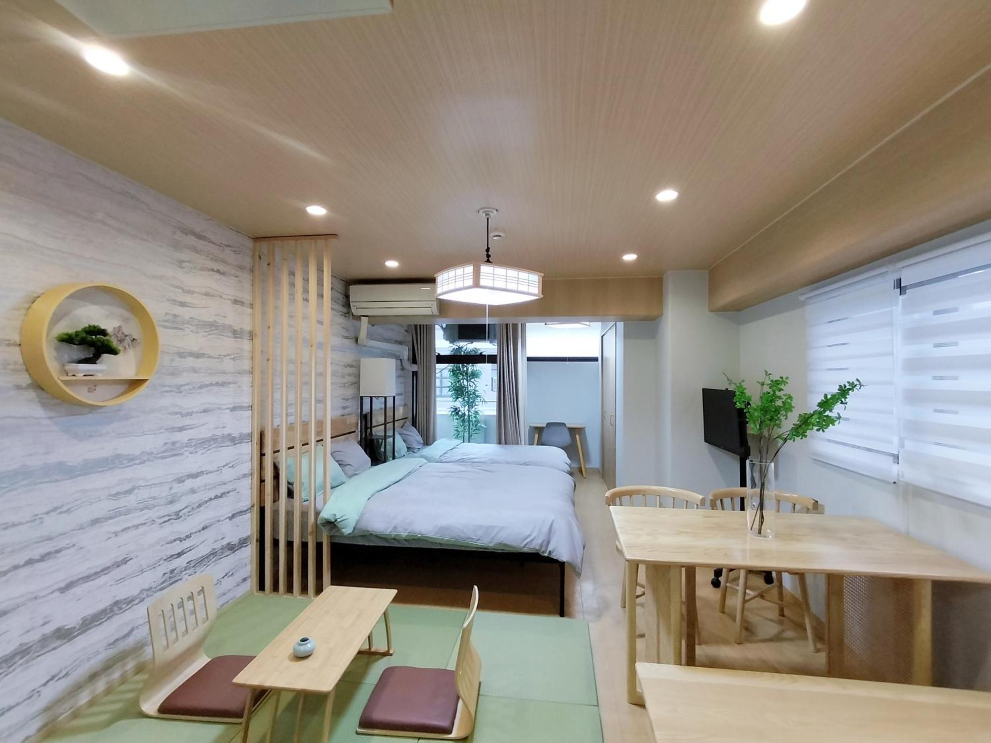 Apartment S30人气西新宿地域 交通便利 近新宿中央公园 步行8分钟到西新宿五丁目站 和洋风style 最大7人