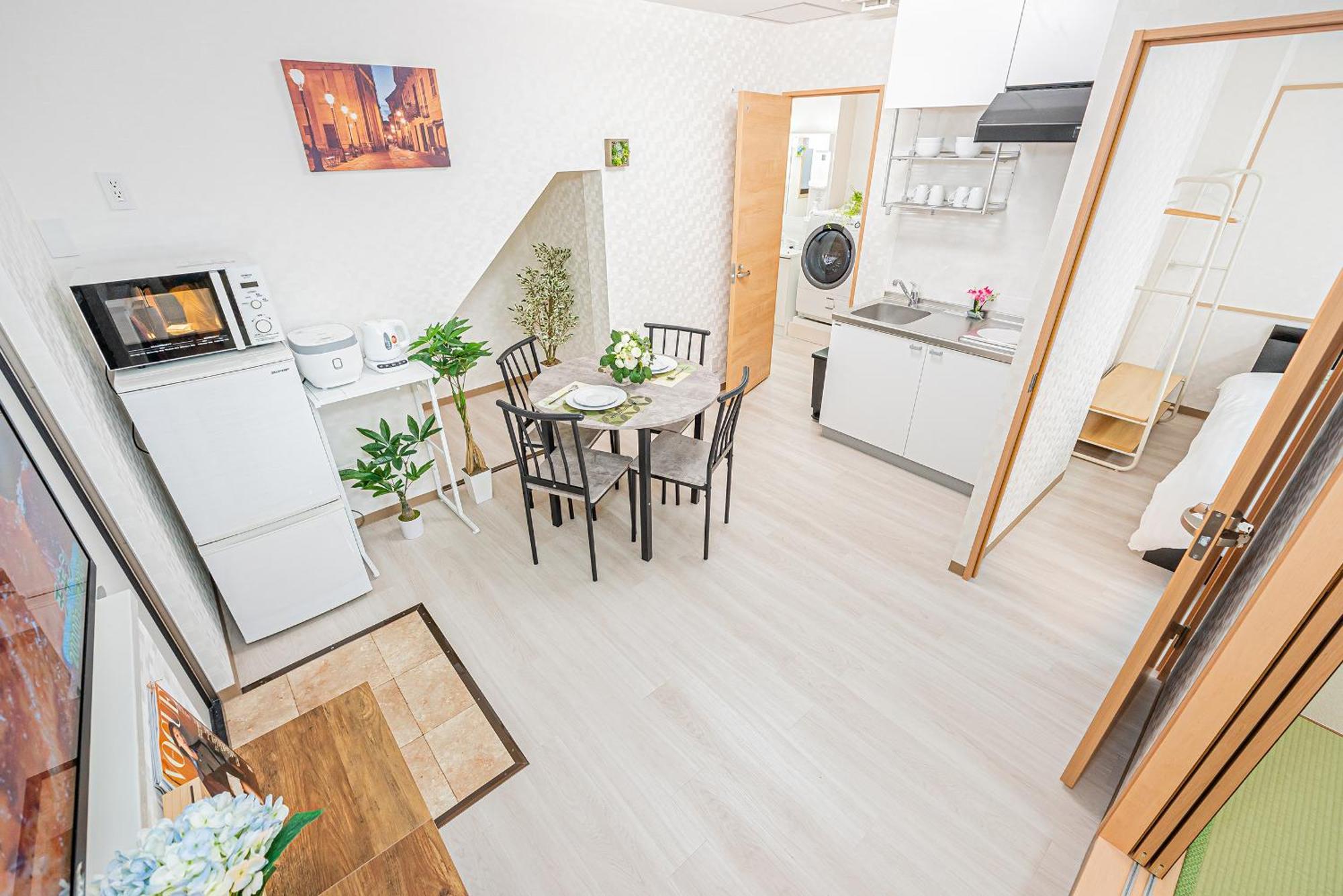 Bright Modern Airbnb In Tokyo's Northern District Apartment *