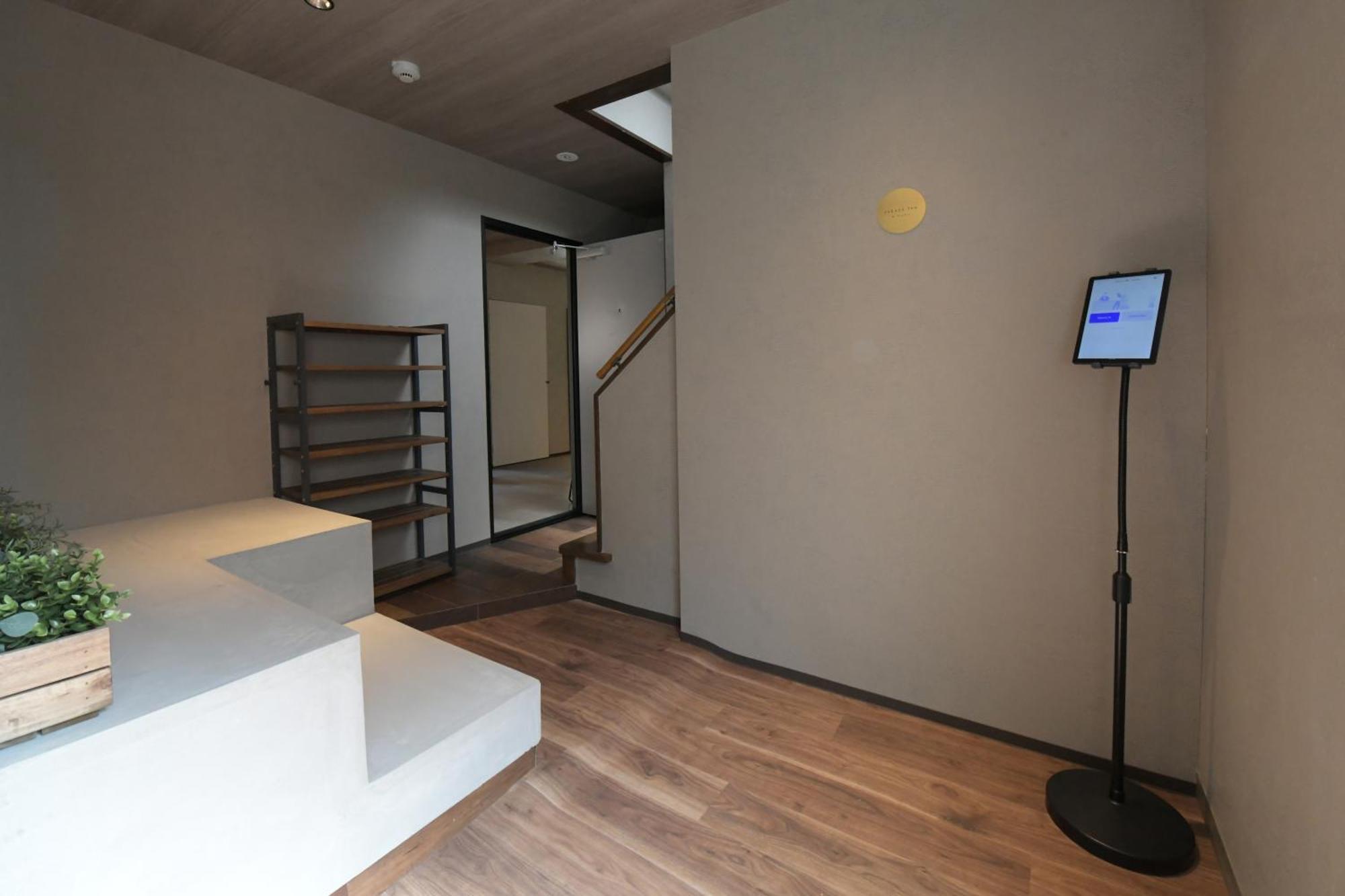 Apartment Rakuna 晴 Kinshi2 *
