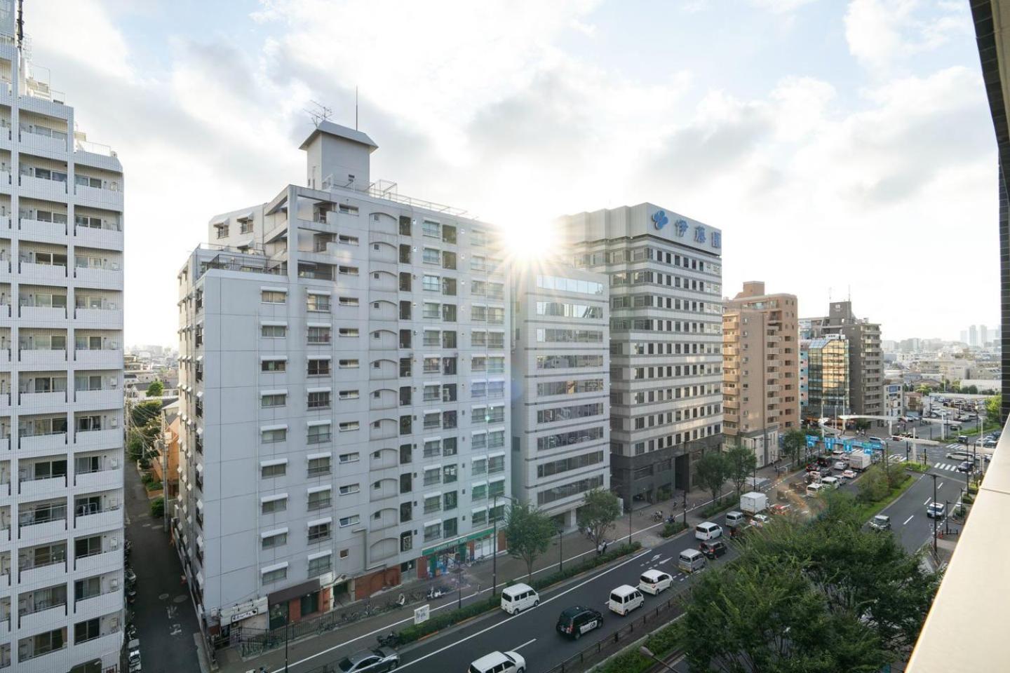 Leclerc Nishi-shinjuku