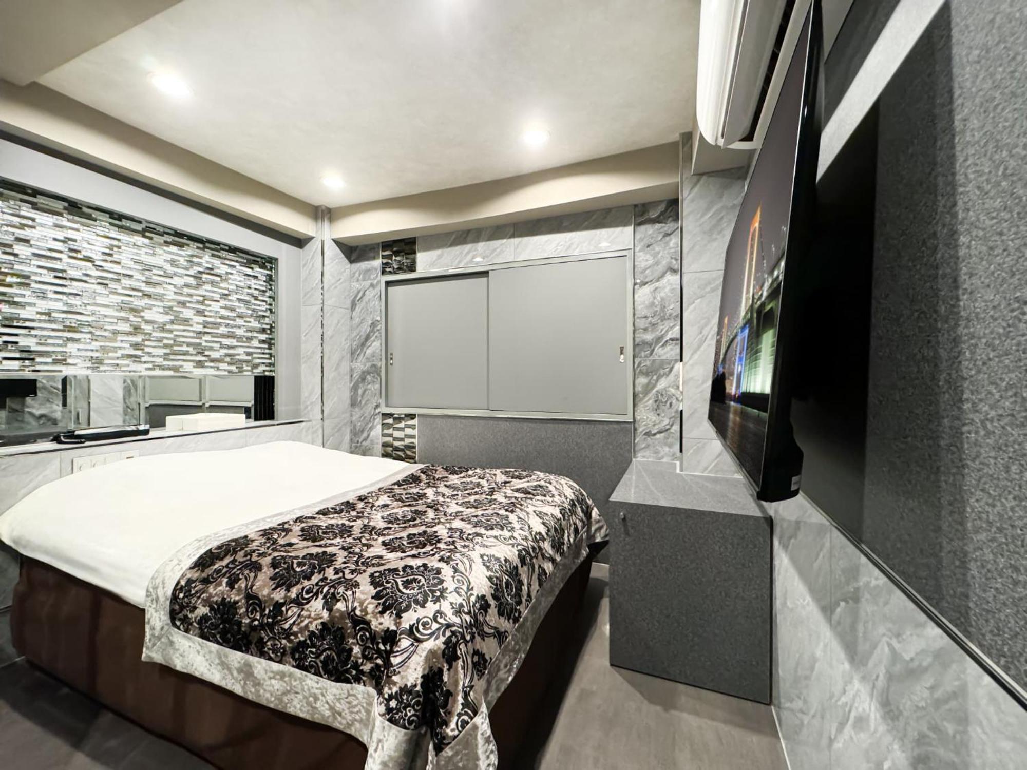 Rocks Hotel Tokyo