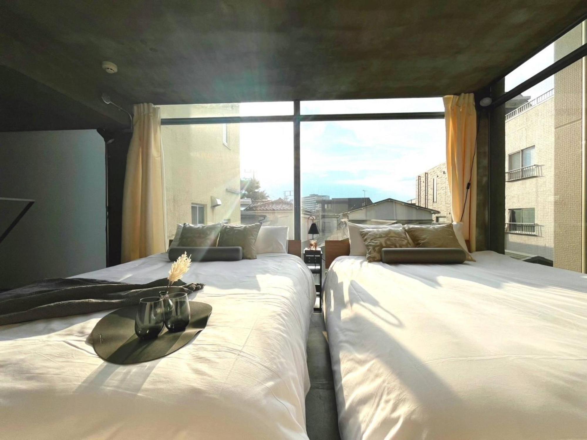 夏目坂の間room2 *