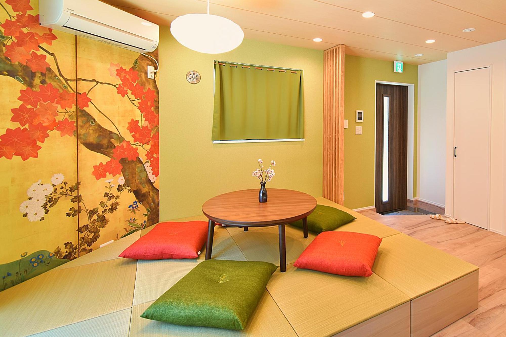 Hana House - Private House, Full Kitchen, Kids Apartment *