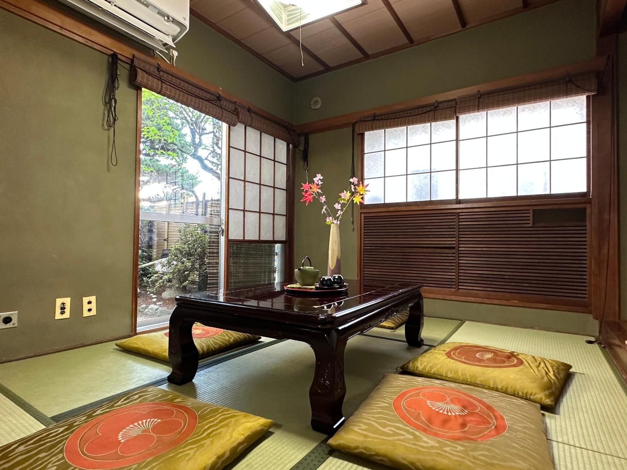 Shinjuku Shin-okubo Japanese Style Apartment *