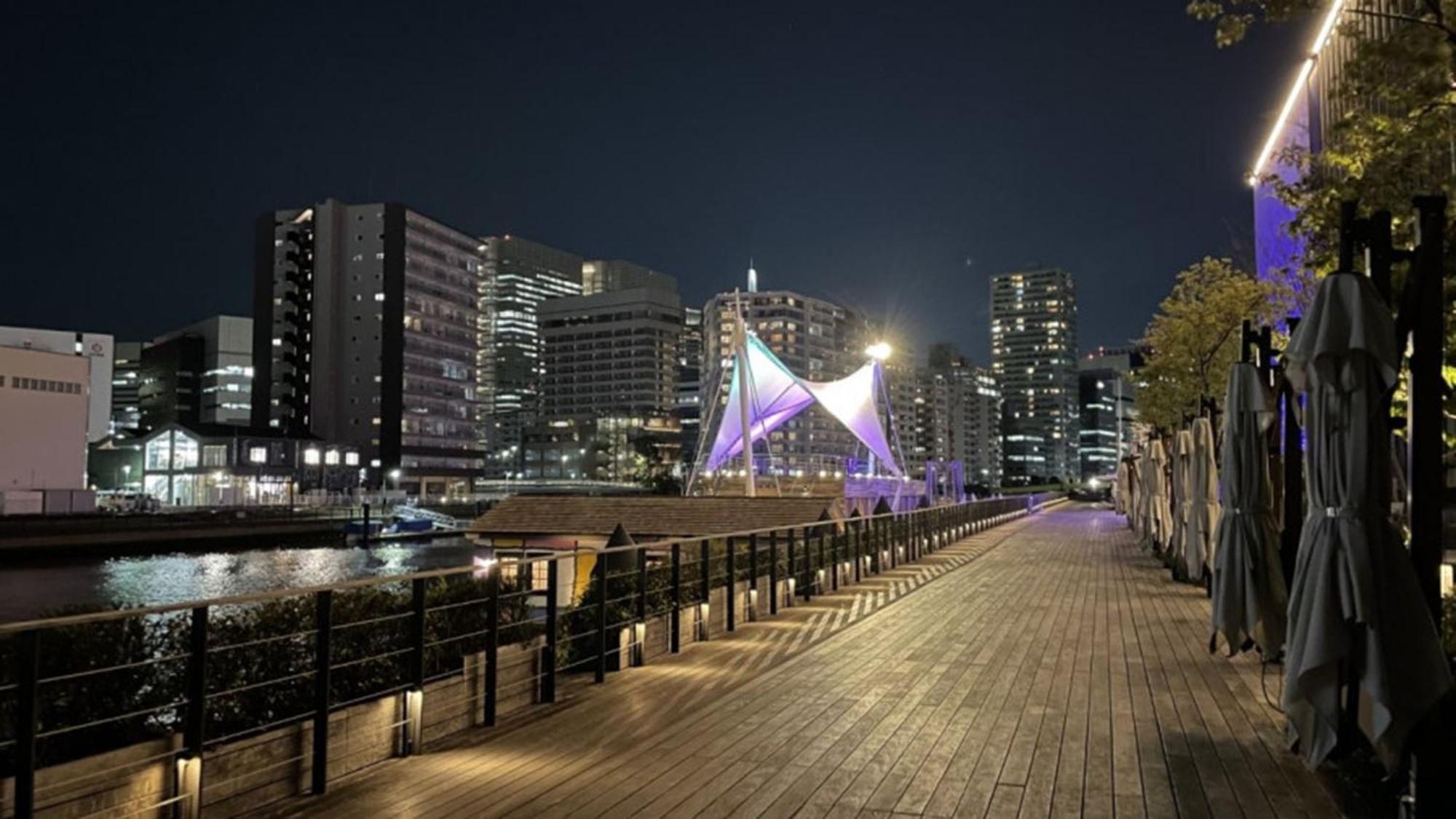 Toyoko Shinagawa Konan-guchi Tennozu Isle Tokyo